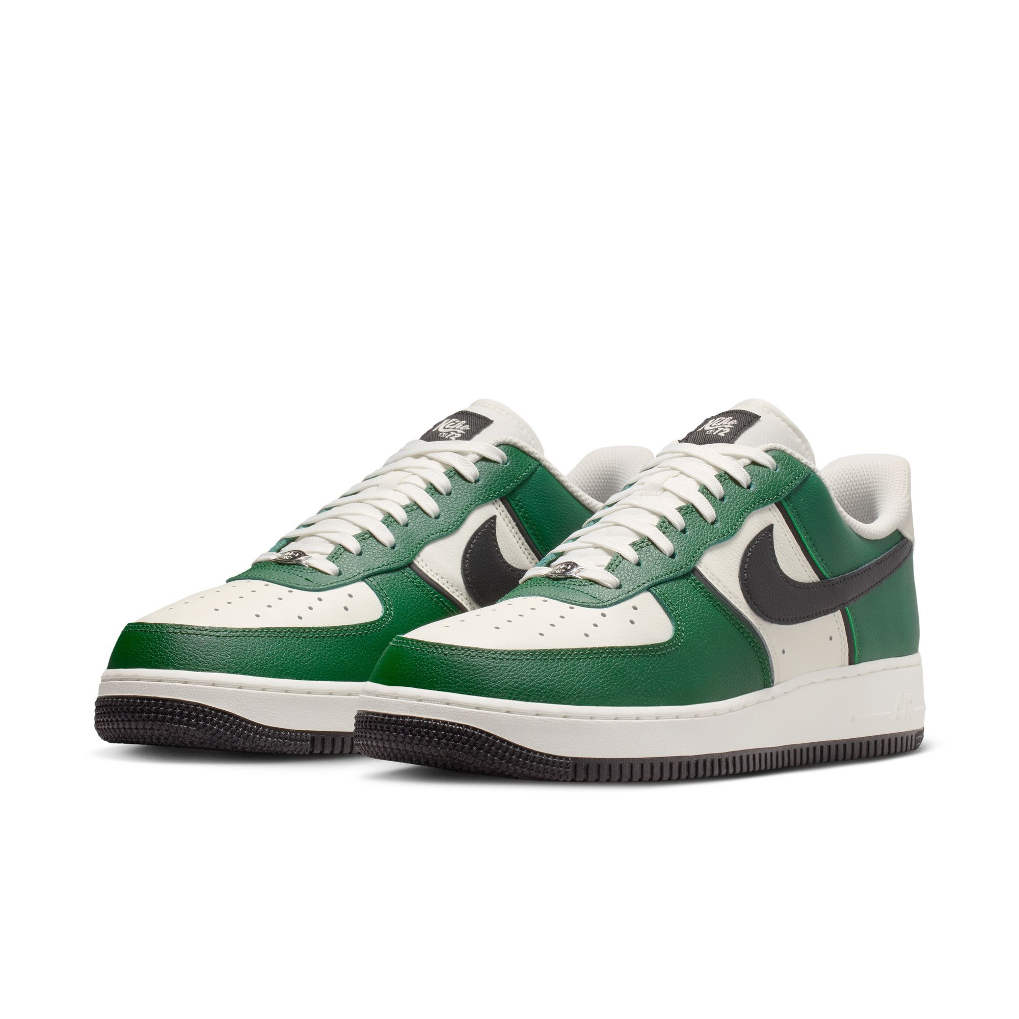 Nike Air Force 1 '07 LV8  image number 2