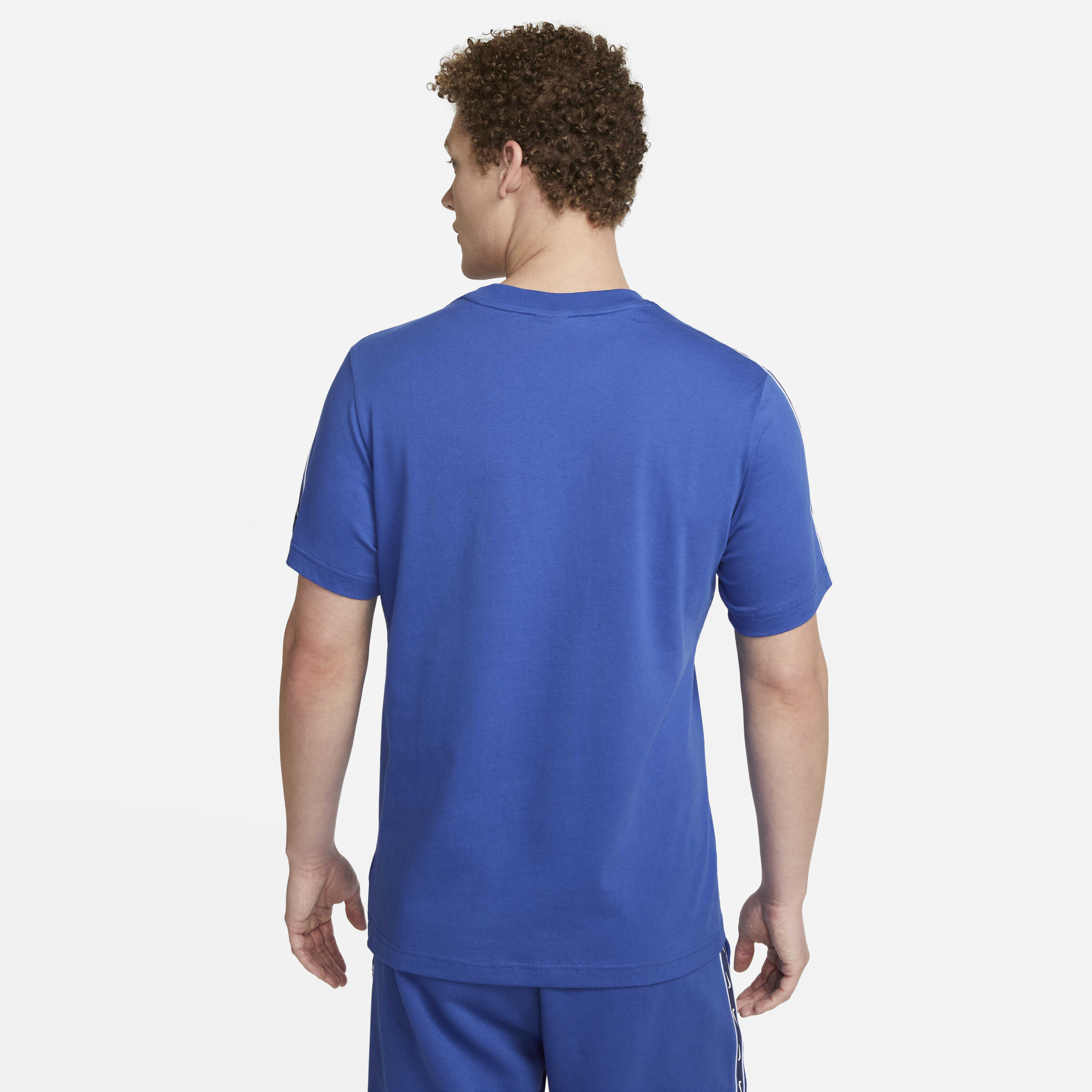 Nike Sportswear Repeat image number 1