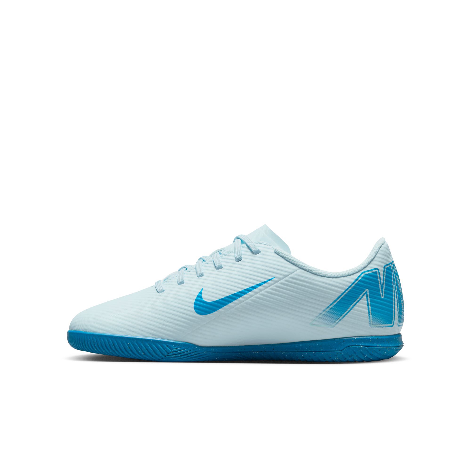 Buy Nike Jr. Mercurial Vapor 16 Club Little Big Kids IC Low Top Soccer Shoes Nike UAE Official