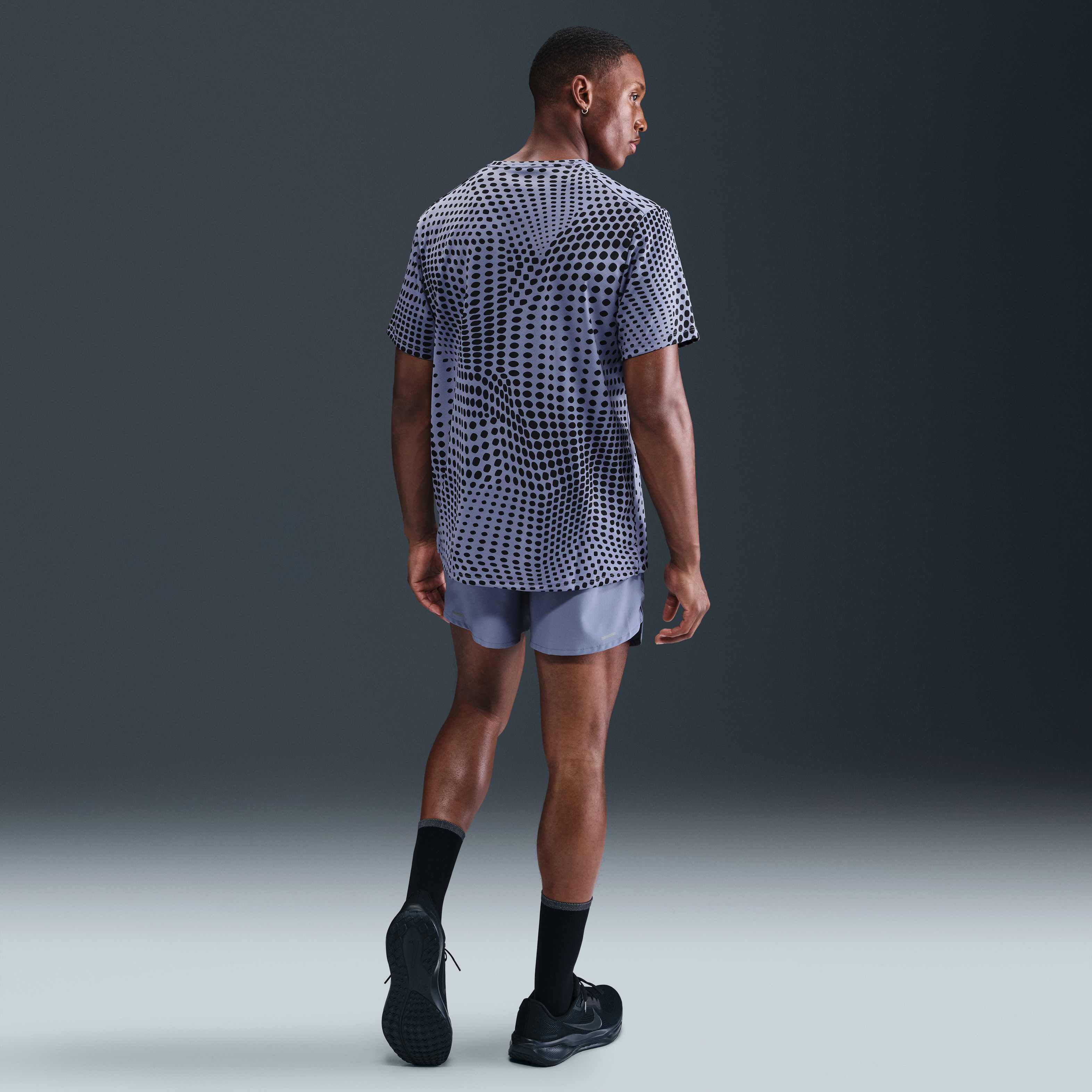 نايكي سترايد image number 3