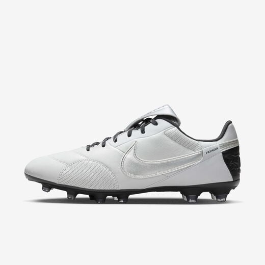 Women's Football Shoes-Nike, NikePremier 3, Firm-Ground Low-Top Football Boot