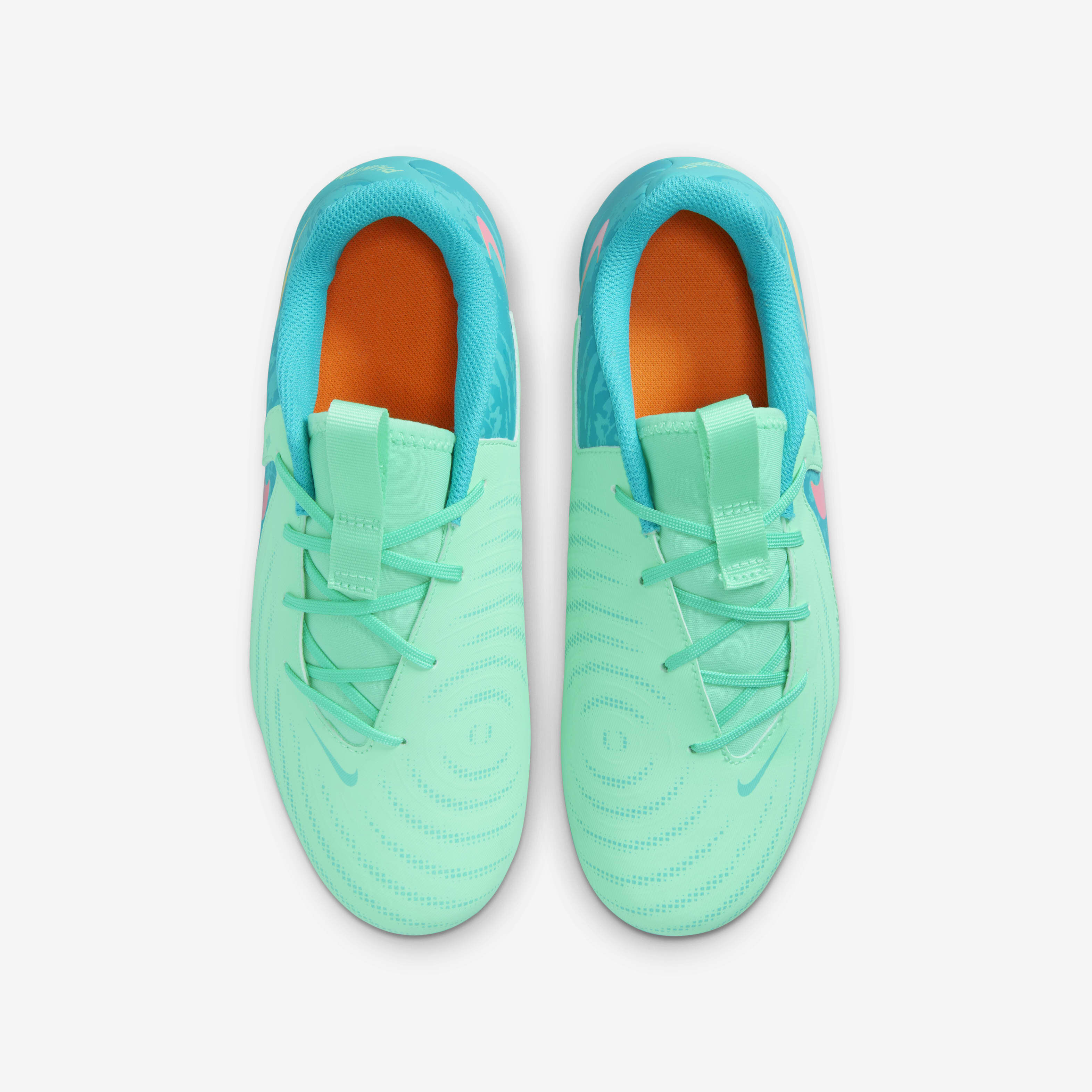 Nike Jr. Phantom GX 2 Academy LV8 image number 3