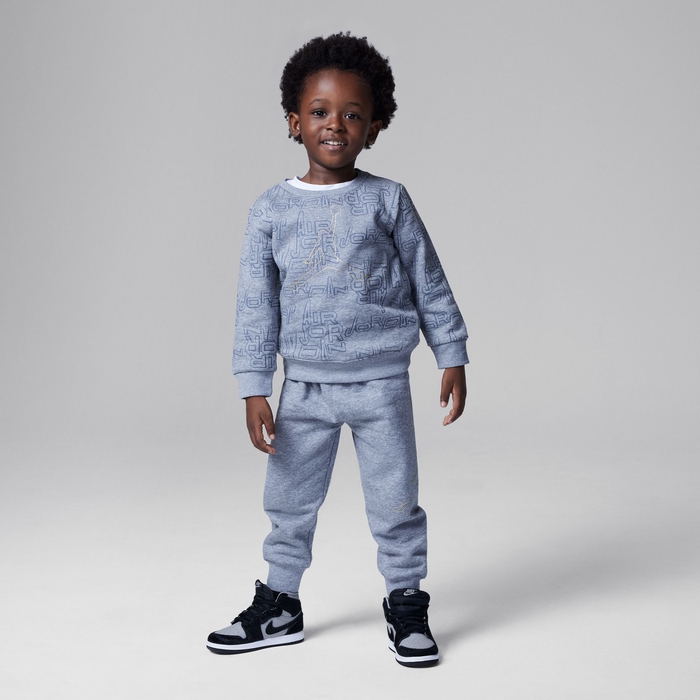 طقم تيشيرت جوردن تيك فلايت image number 0 طقم تيشيرت جوردن تيك فلايت image number 0