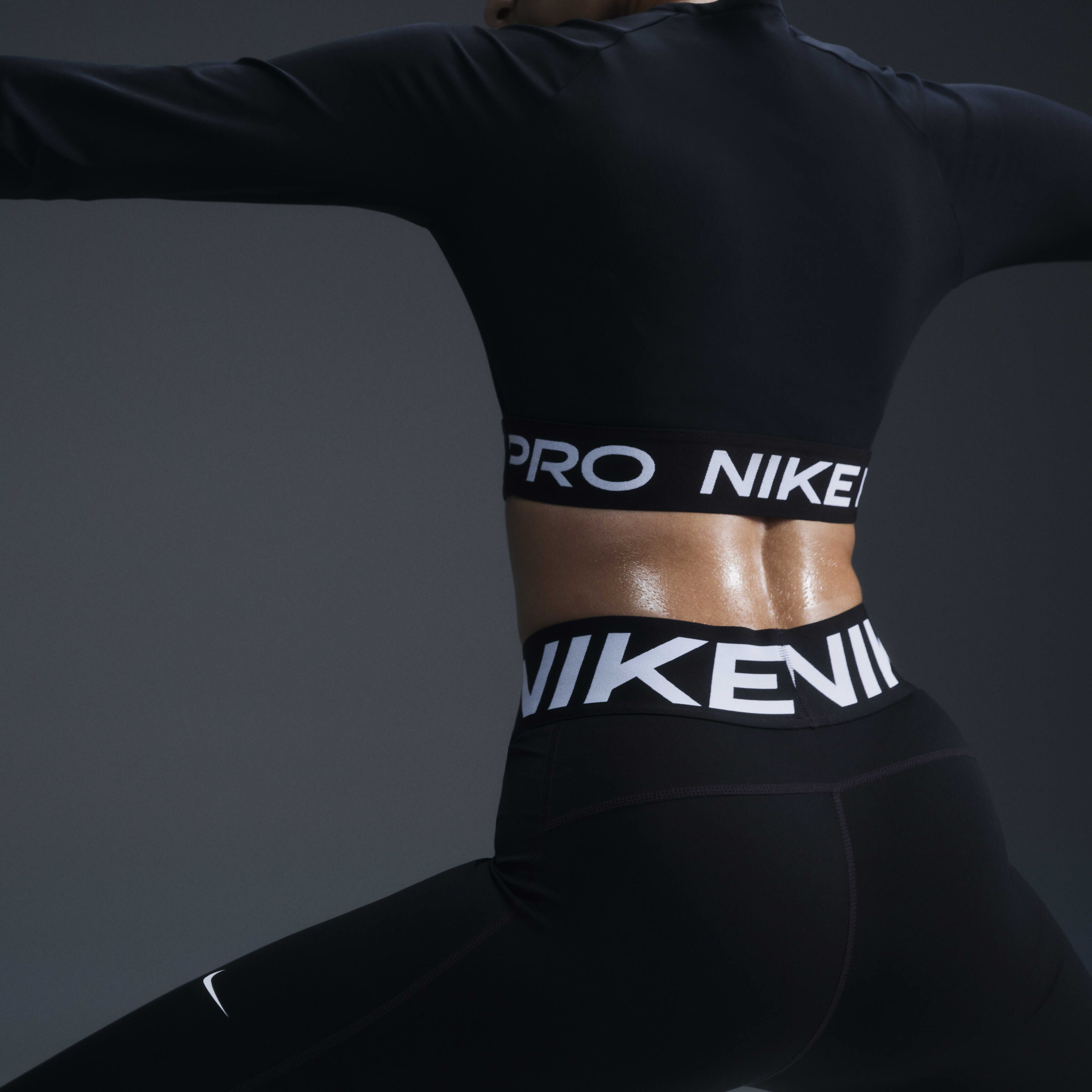 Nike Pro Sculpt image number 2