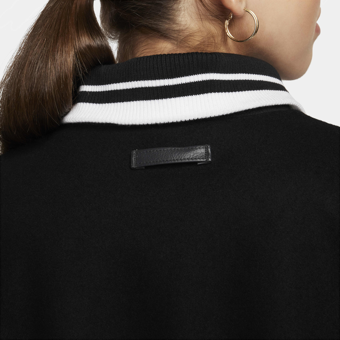 نايكي سبورتسوير image number 4 نايكي سبورتسوير image number 4