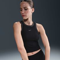 Nike One Fitted