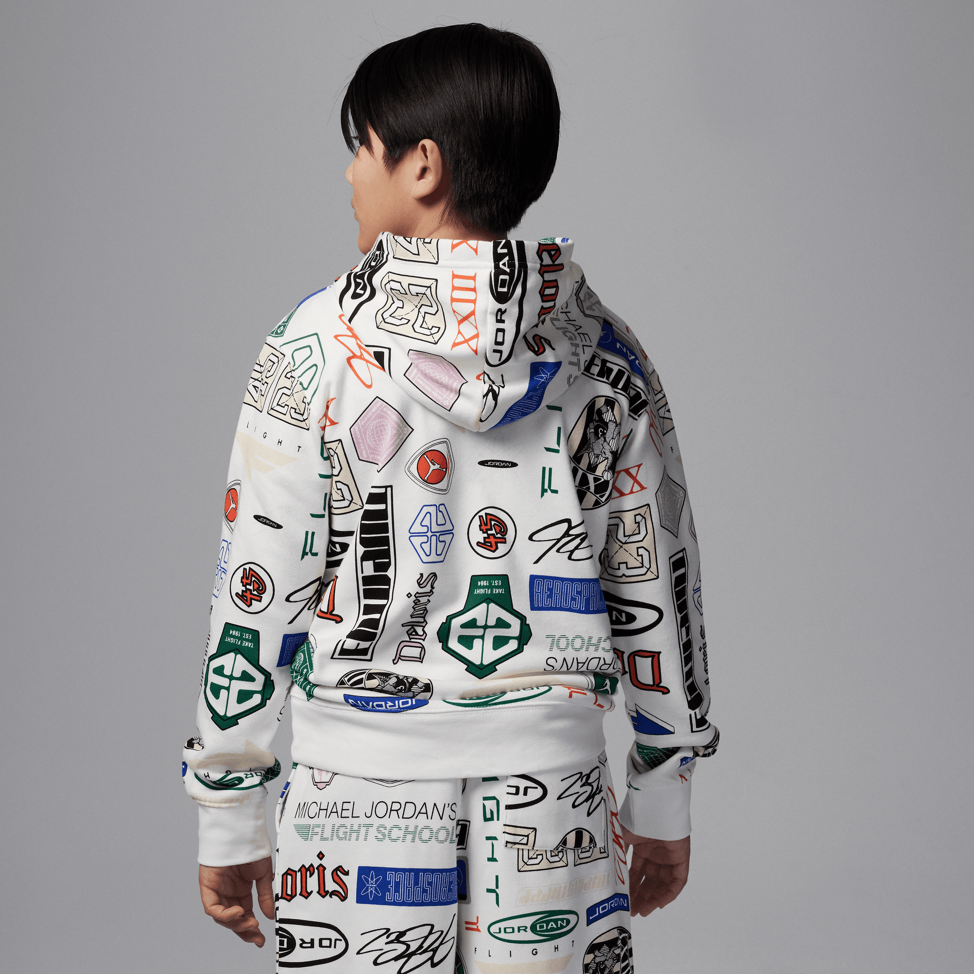 Jordan Essentials image number 1