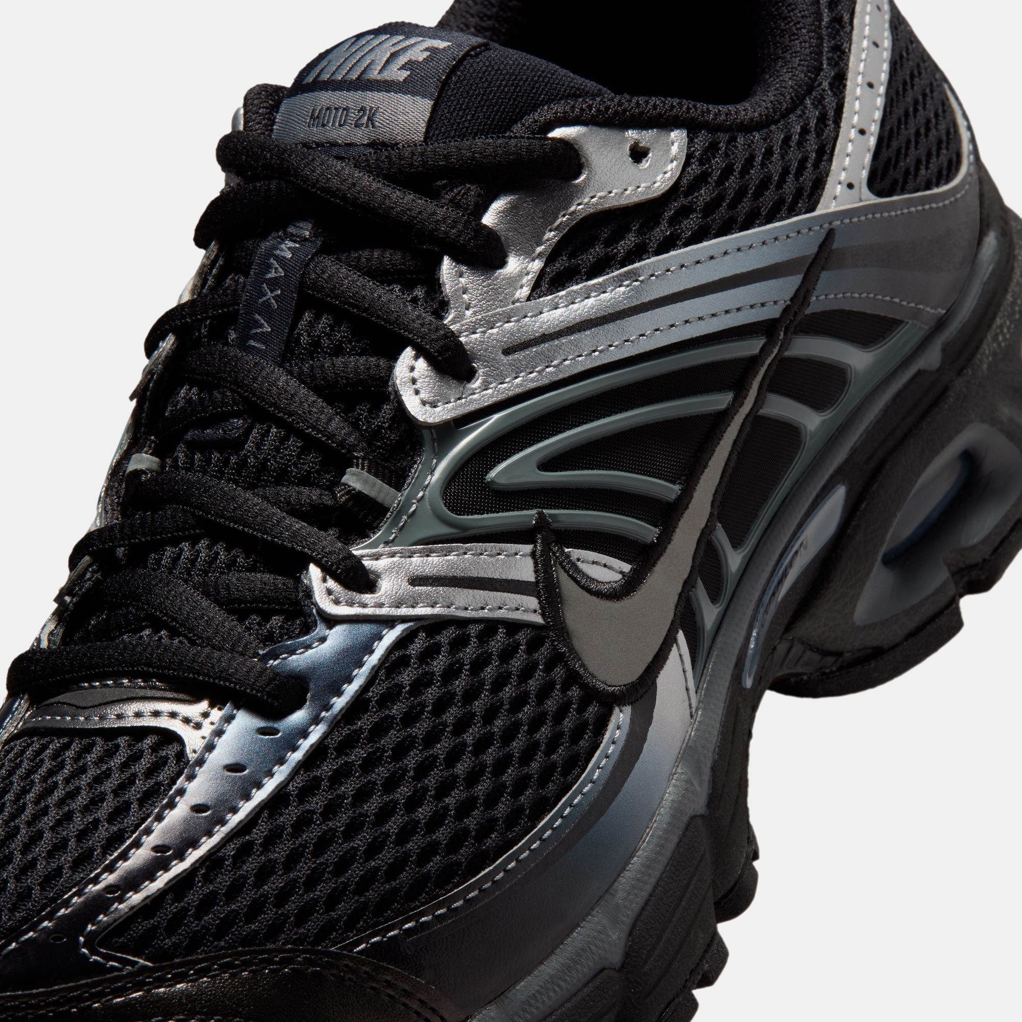 Nike Air Max Moto 2K image number 8