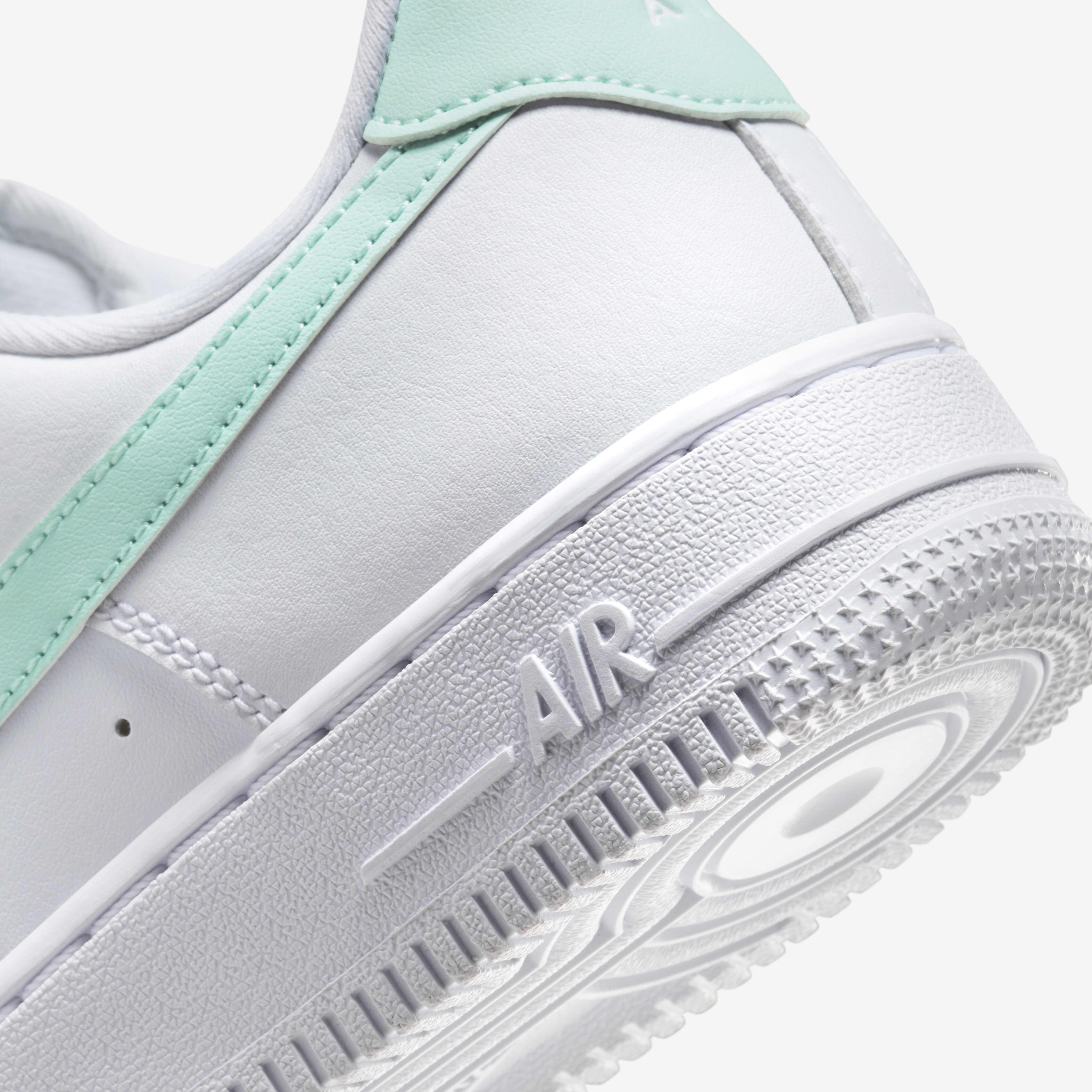 Nike Air Force 1 '07 image number 7