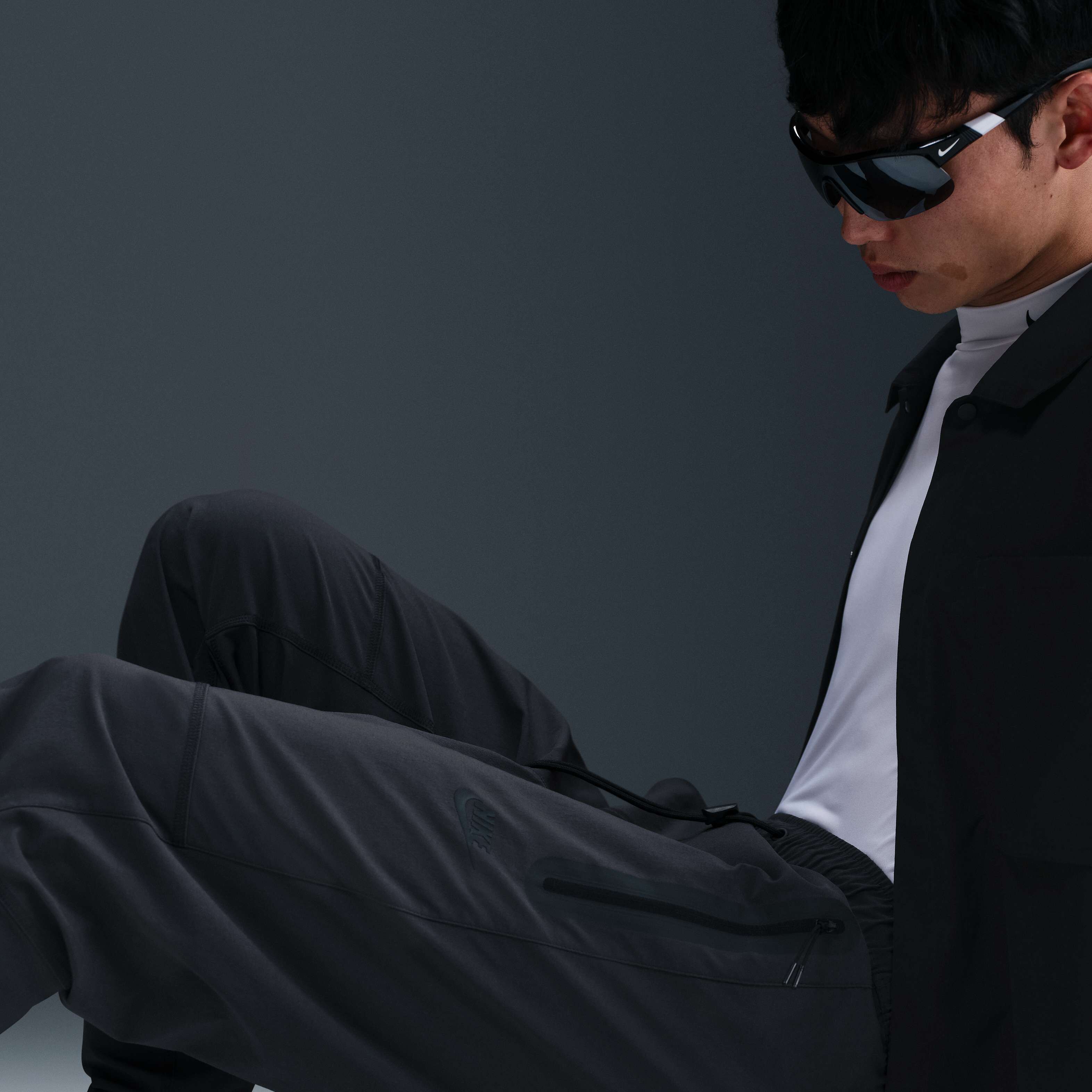 Nike Tech image number 4