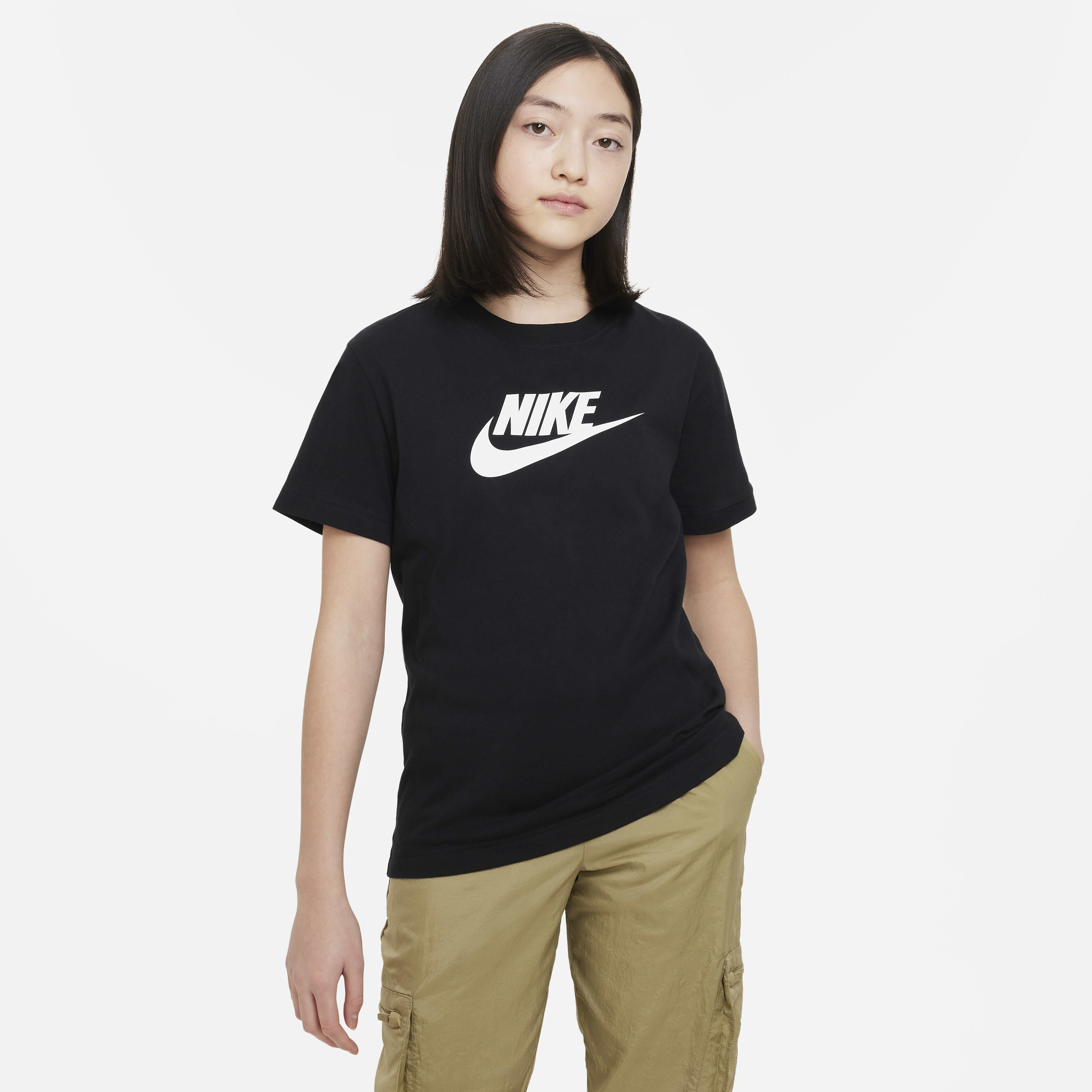 Nike Sportswear image number 0