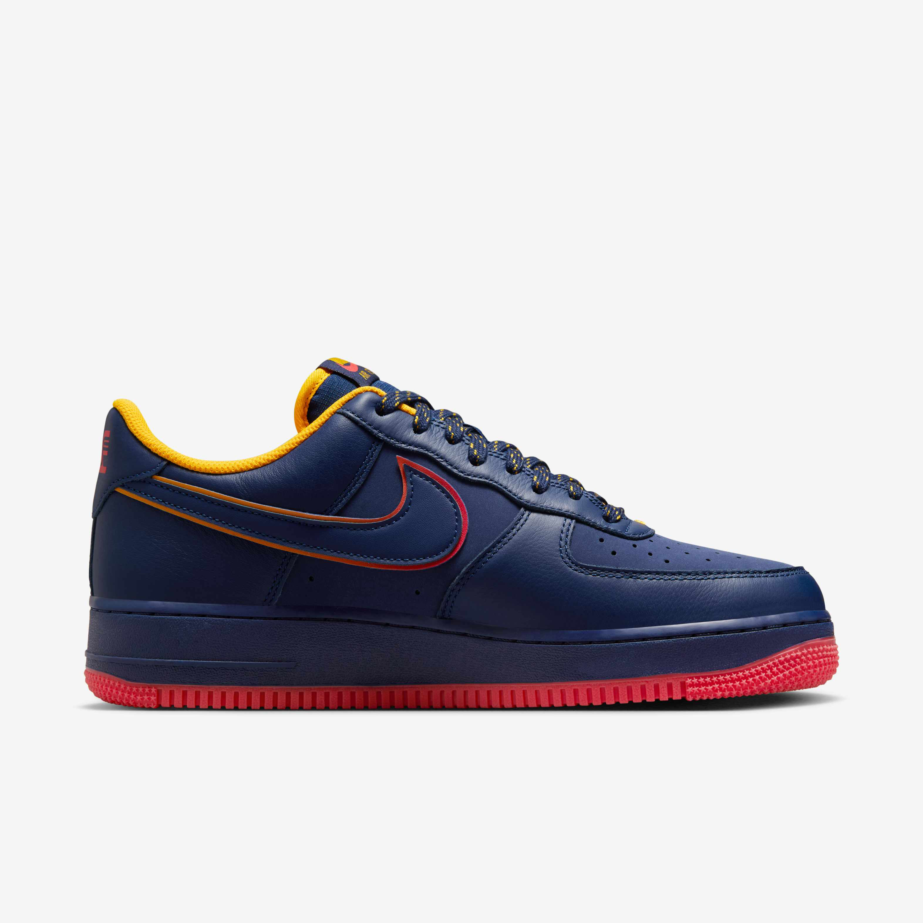 Nike Air Force 1 '07 LV8 image number 2