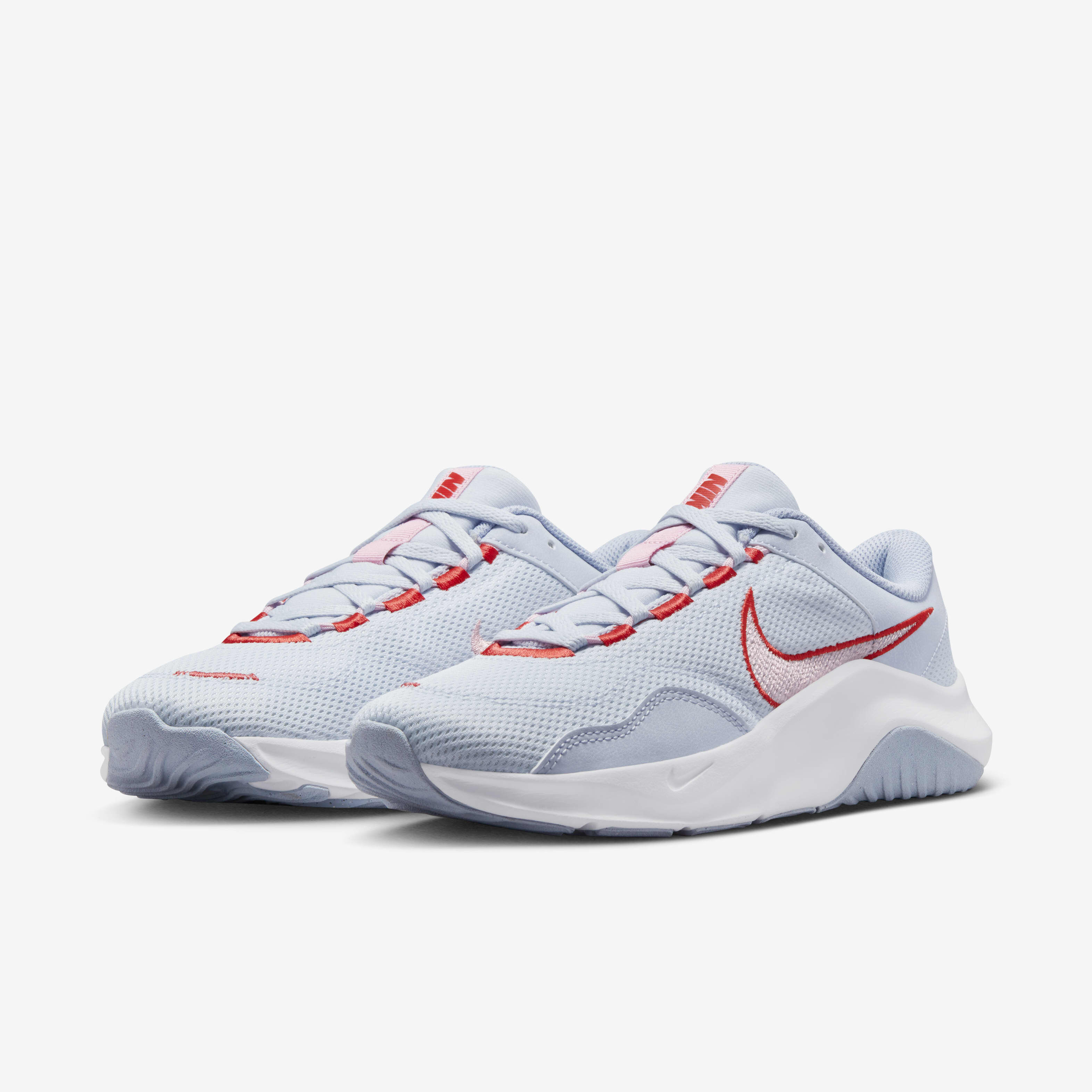 Nike Legend Essential 3 Next Nature image number 4