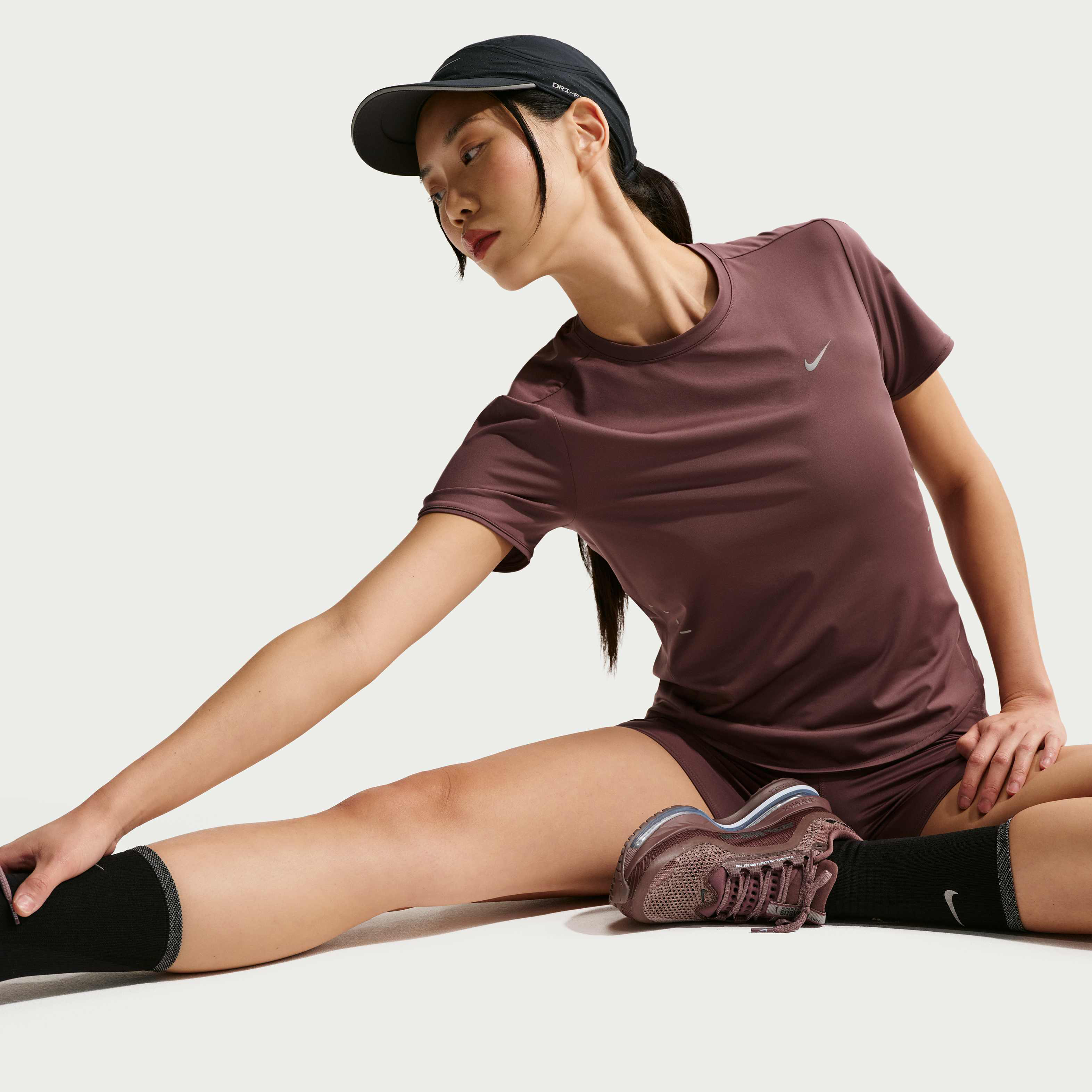 نايكي سويفت image number 2