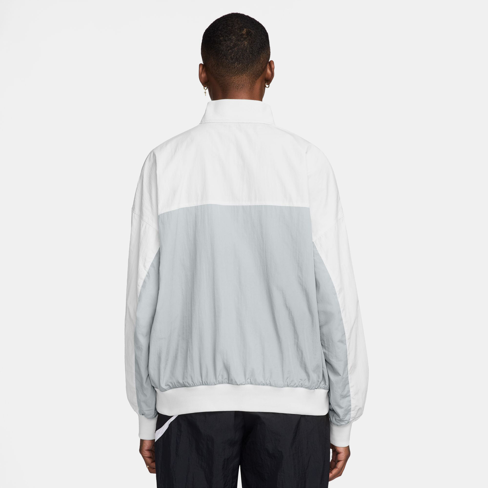 نايكي سبورتسوير image number 1