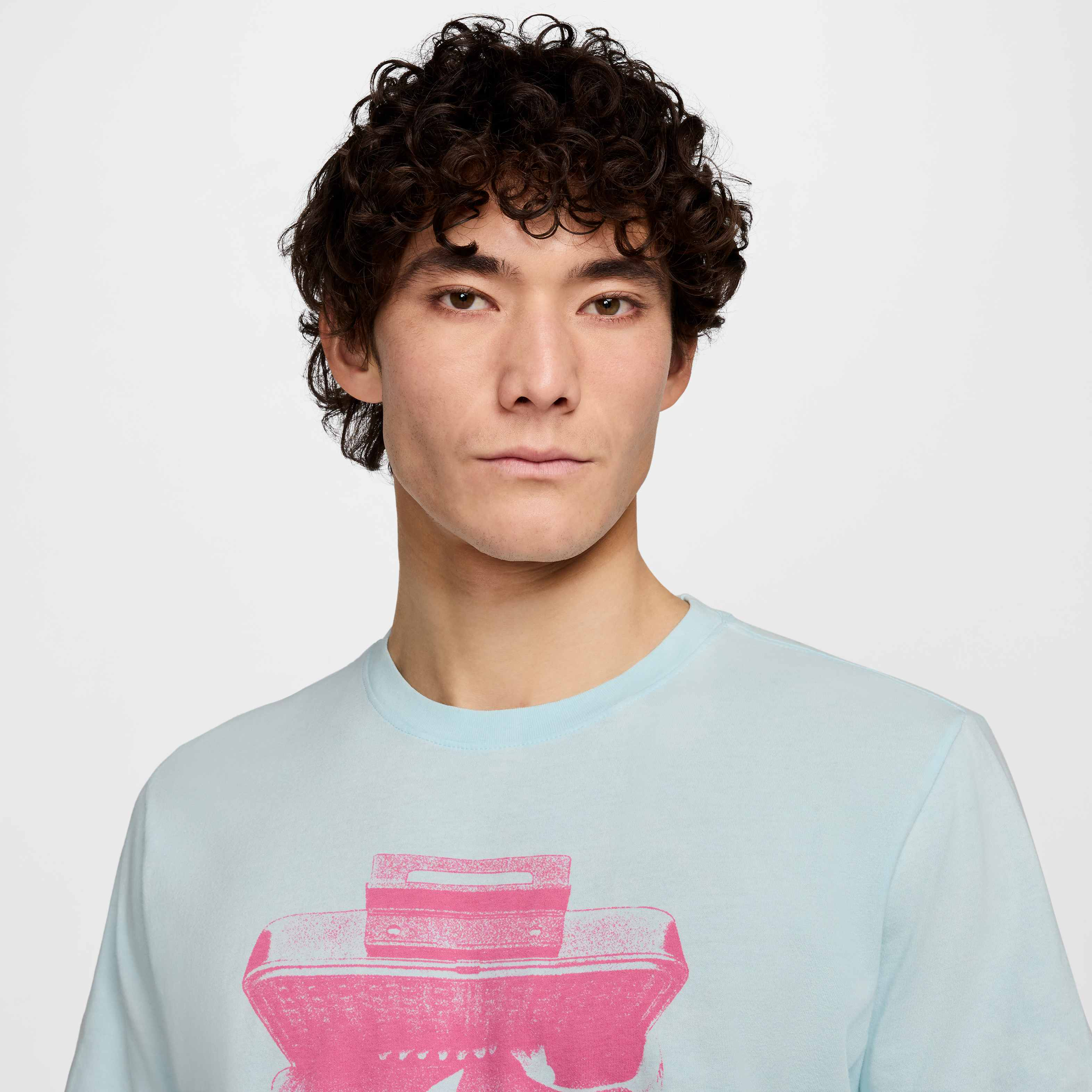 Nike Sportswear image number 2