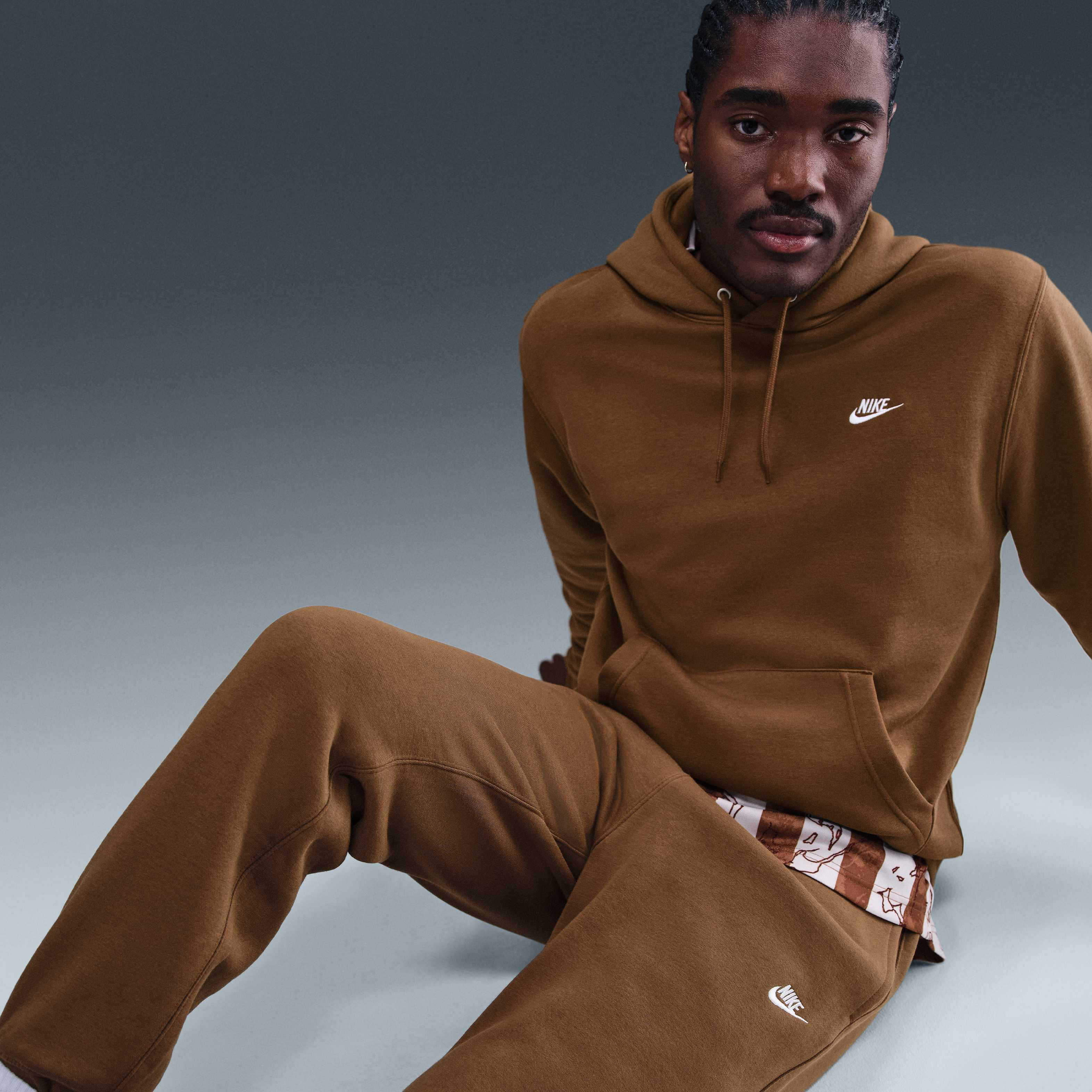 Nike Club image number 4