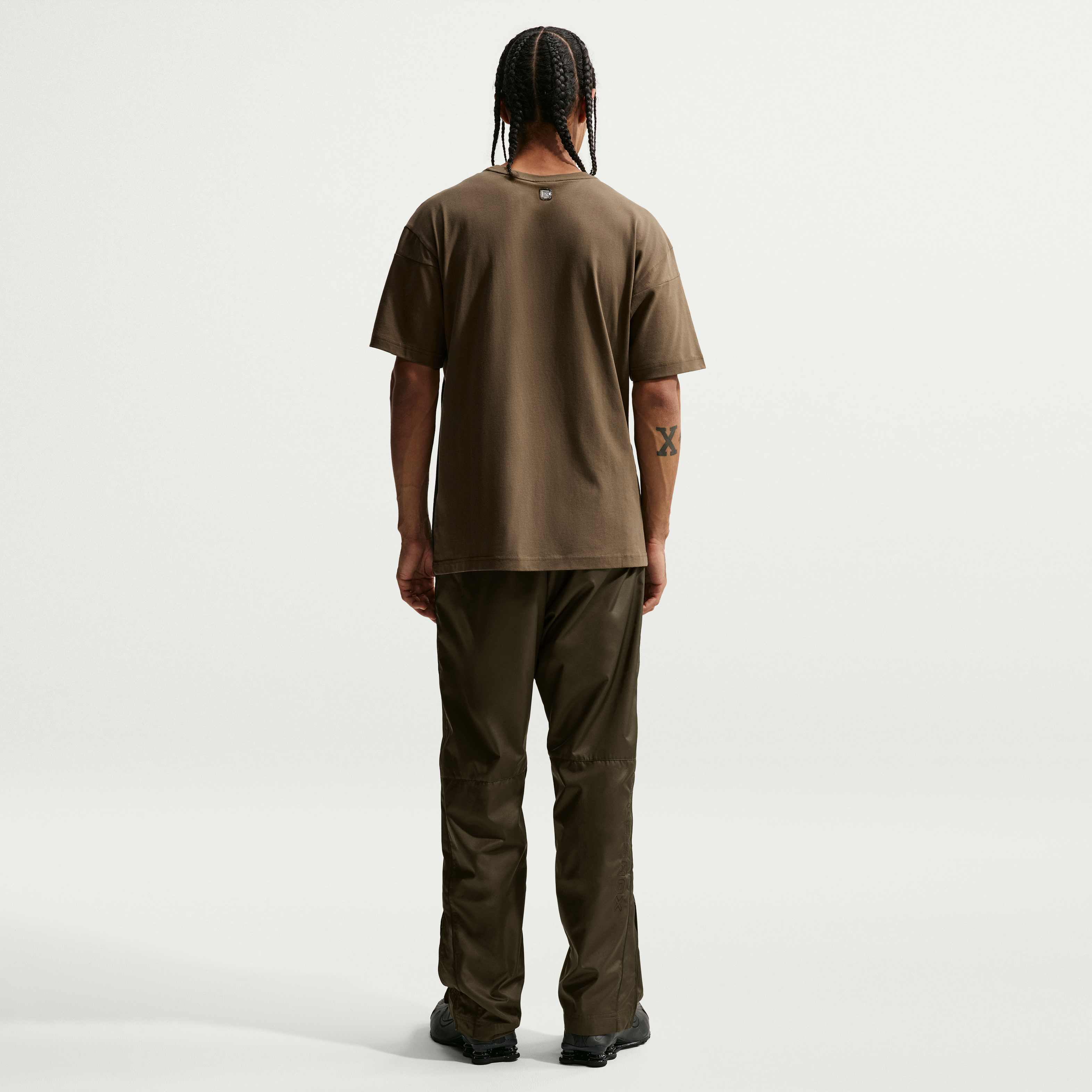 نايكي سبورتسوير شوكس image number 4