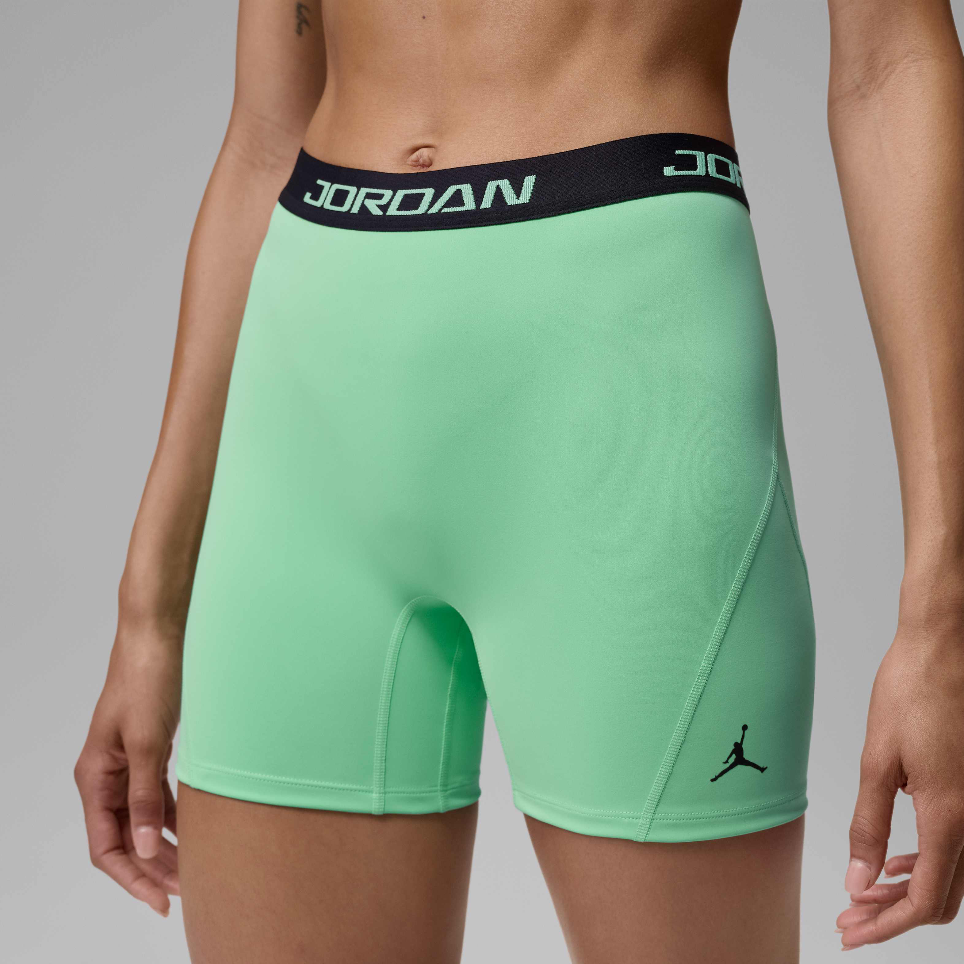 Jordan Sport Essentials image number 1