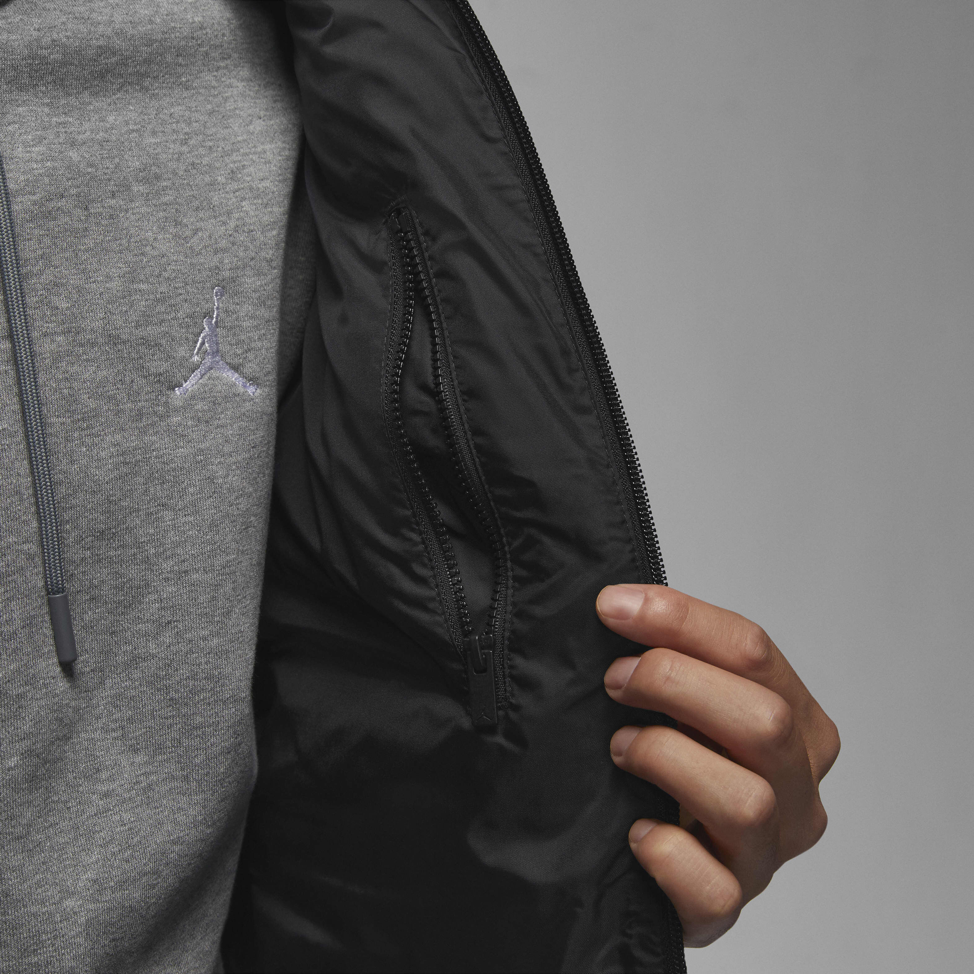 Jordan Brooklyn image number 6