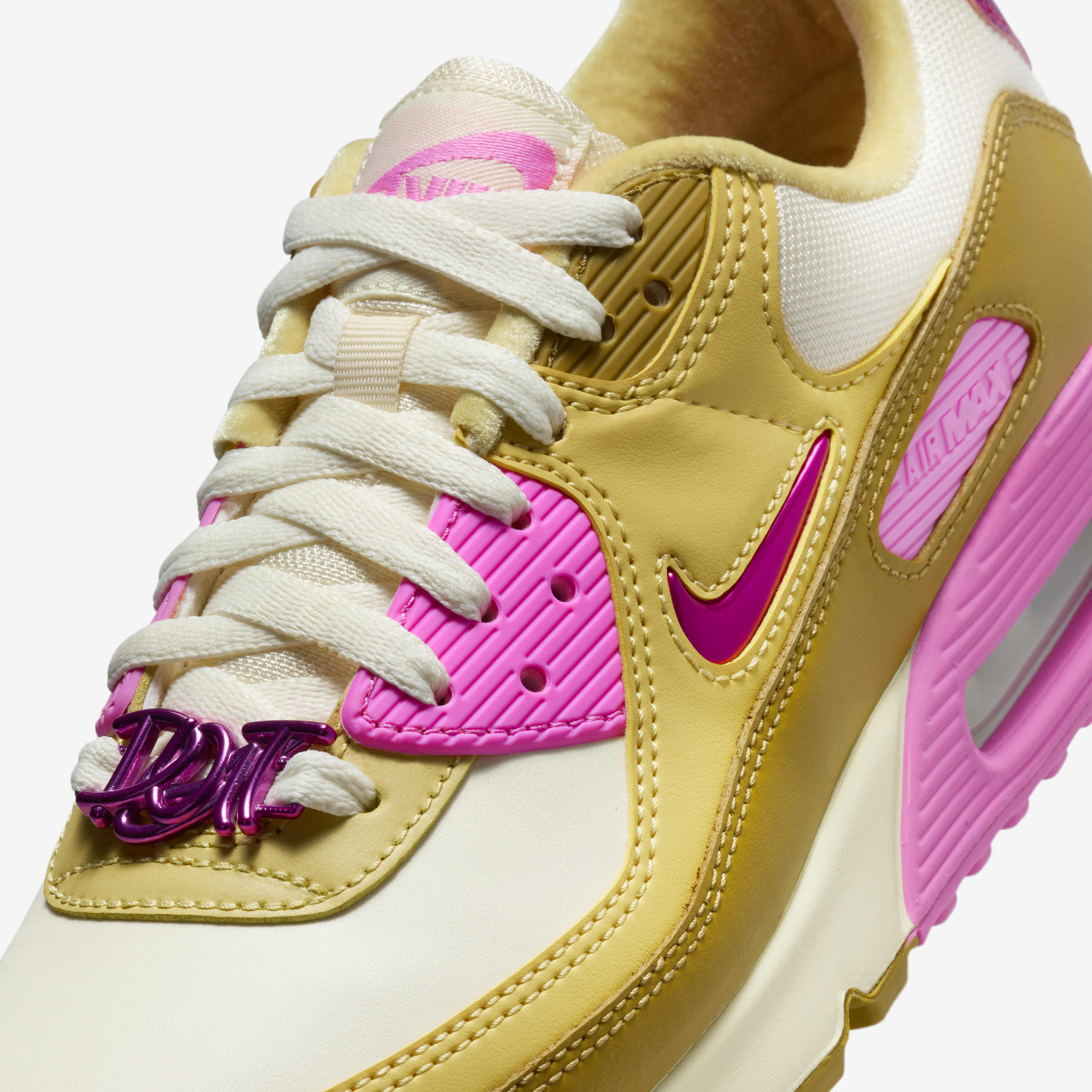 Buy Nike Air Max 90 SE Women s Shoes Coconut Milk Saturn Gold Bronzine Playful Pink Nike UAE Official