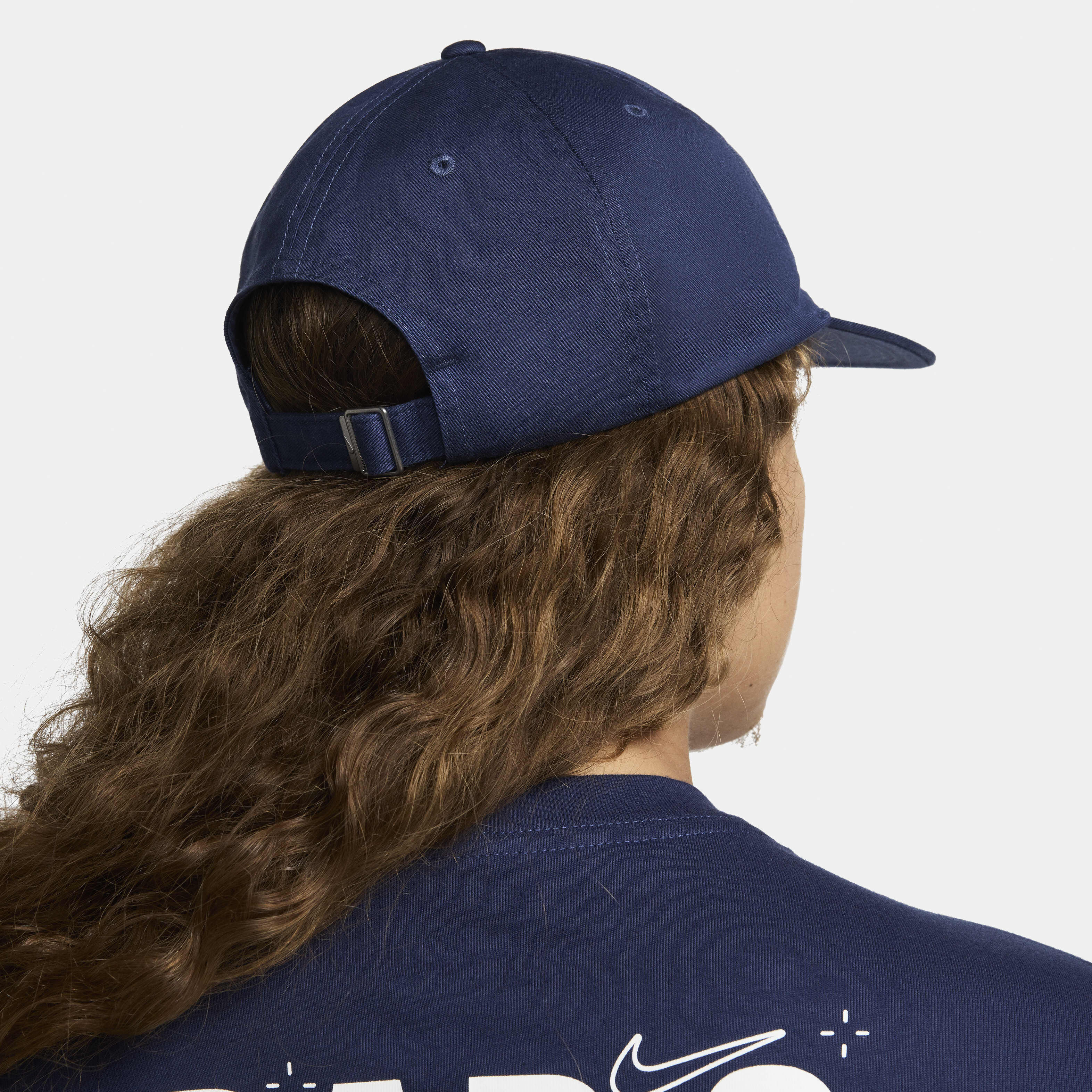 نايكي كلوب image number 1