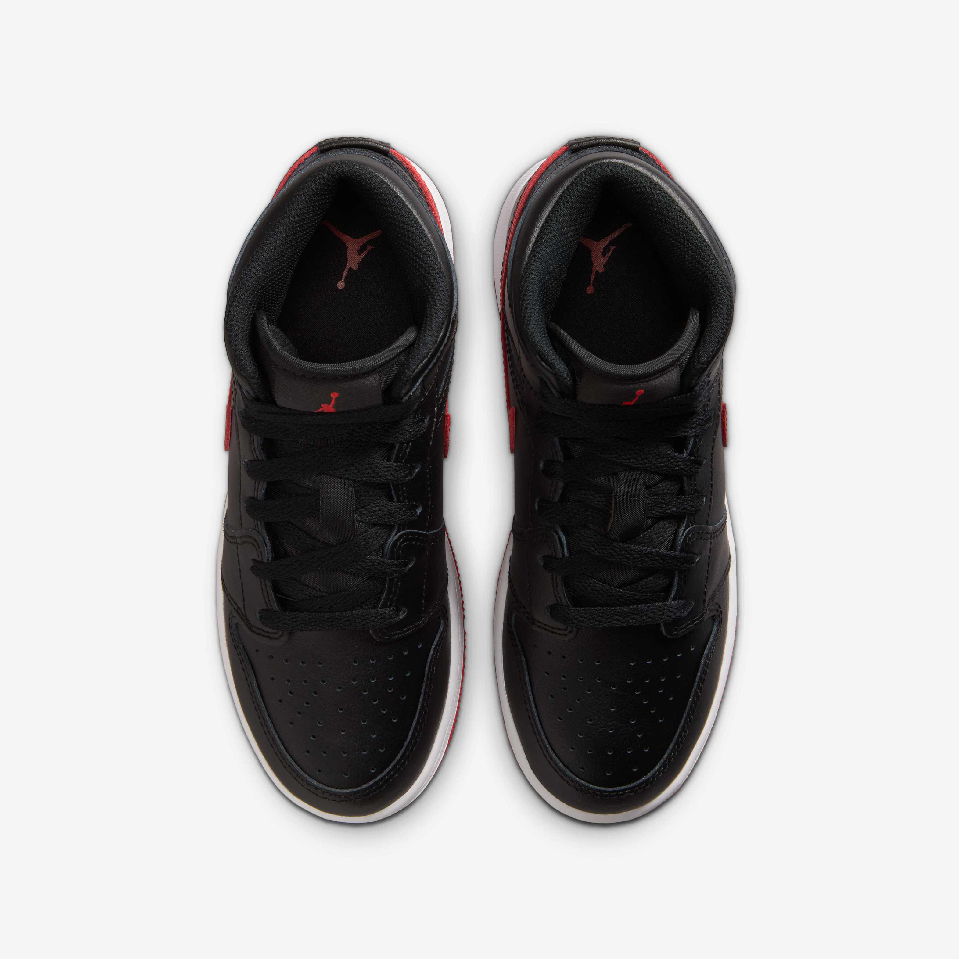 Air Jordan 1 Mid image number 3