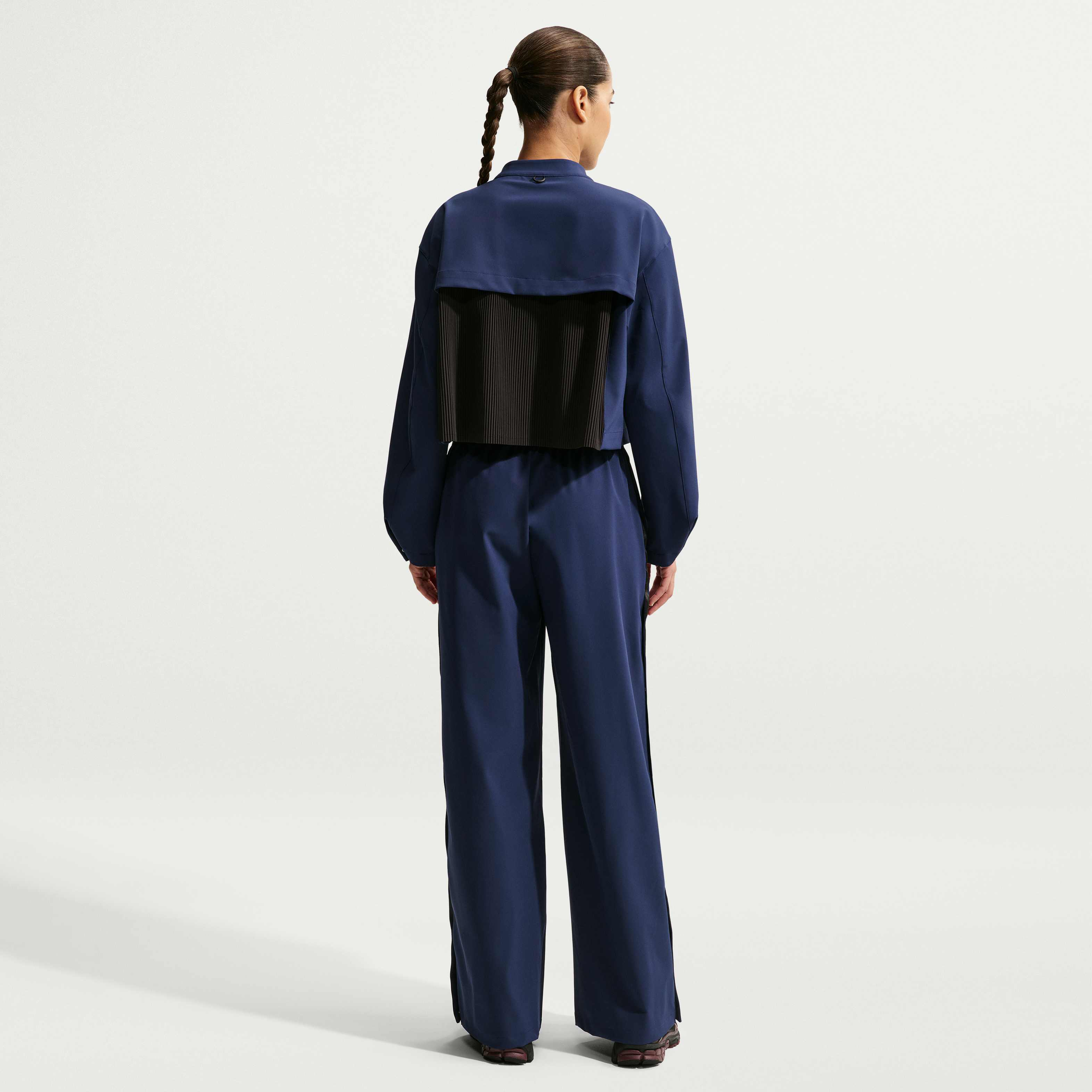 Nike 24.7 PerfectStretch image number 4