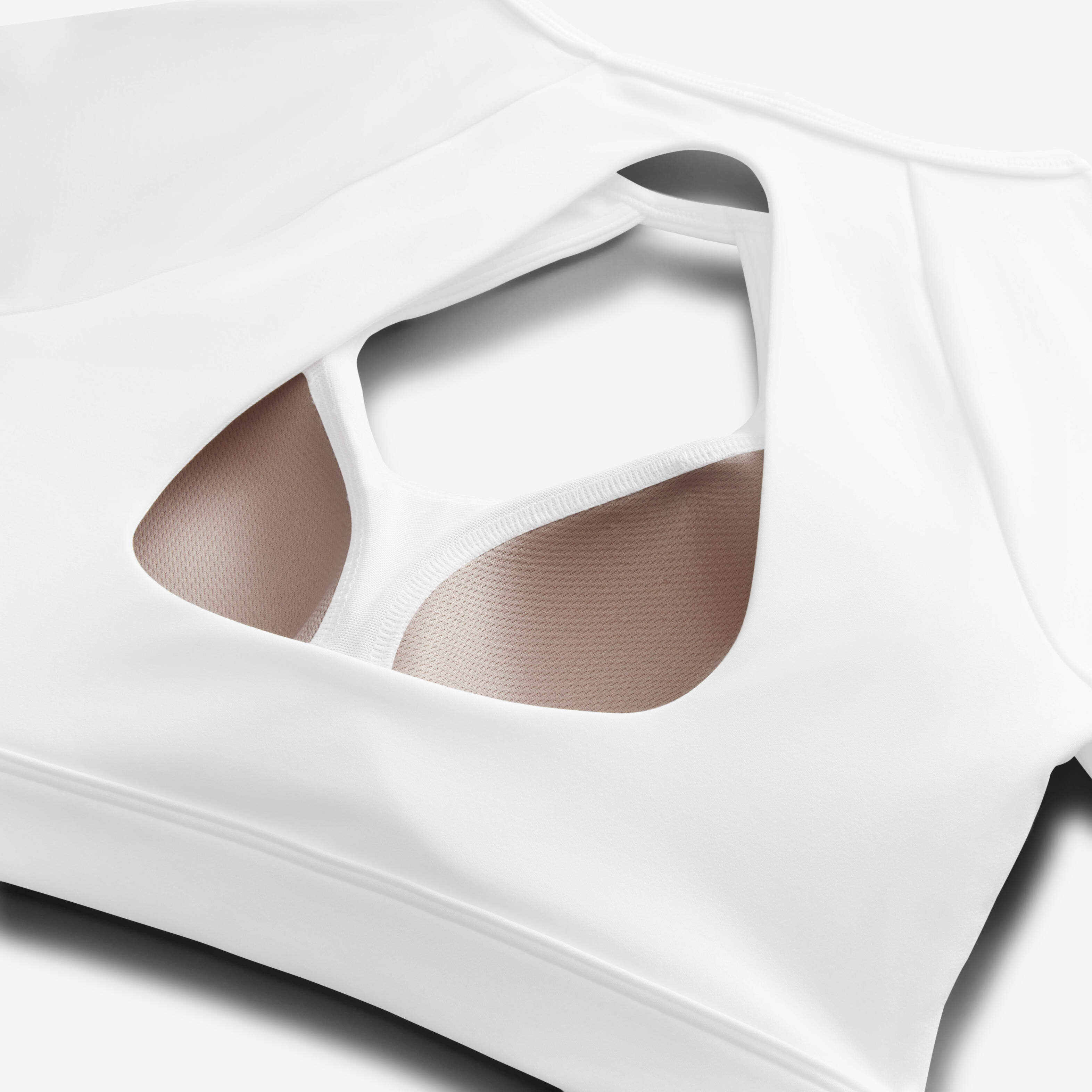 نايكي اندي كروب توب image number 3