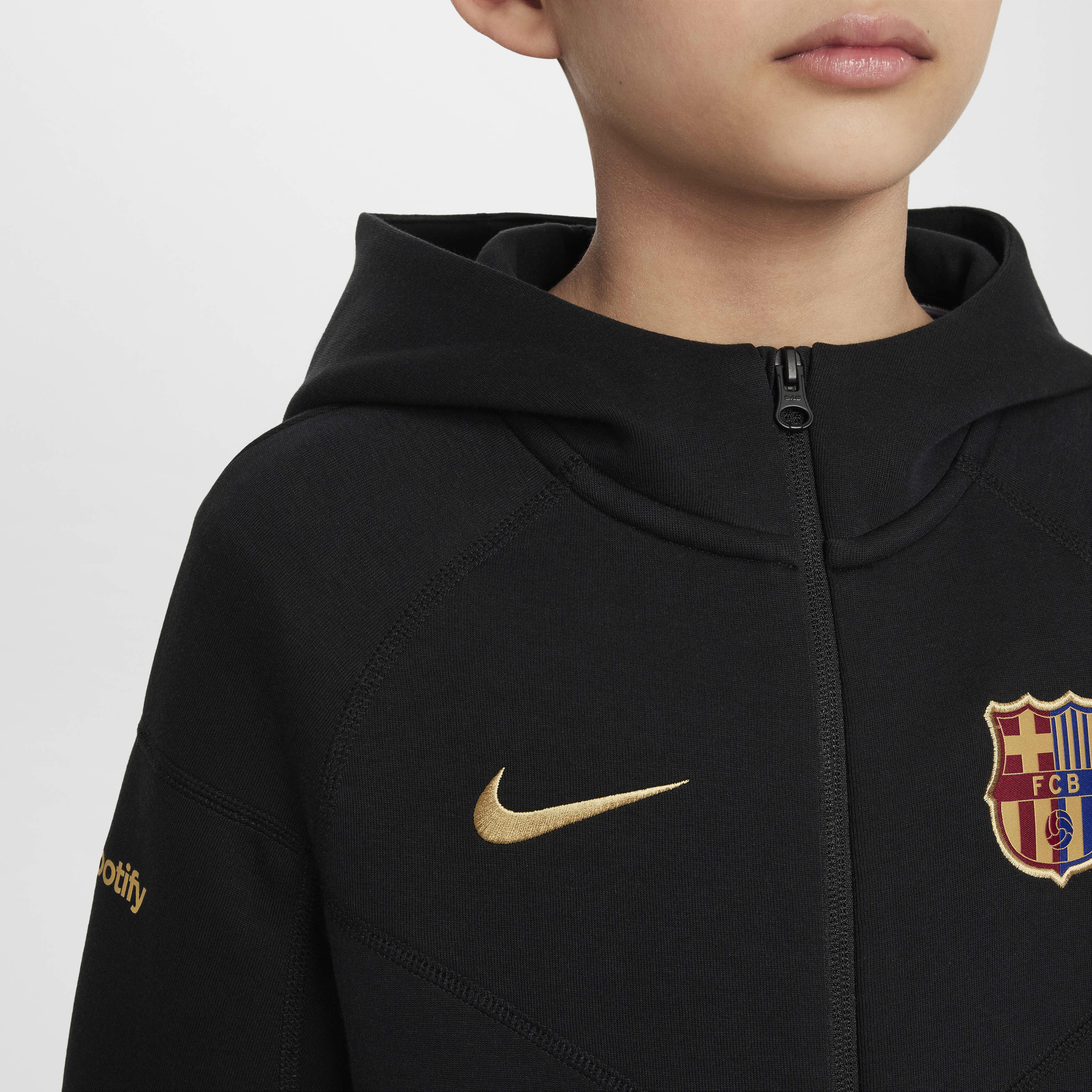 F.C. Barcelona Tech Fleece image number 4