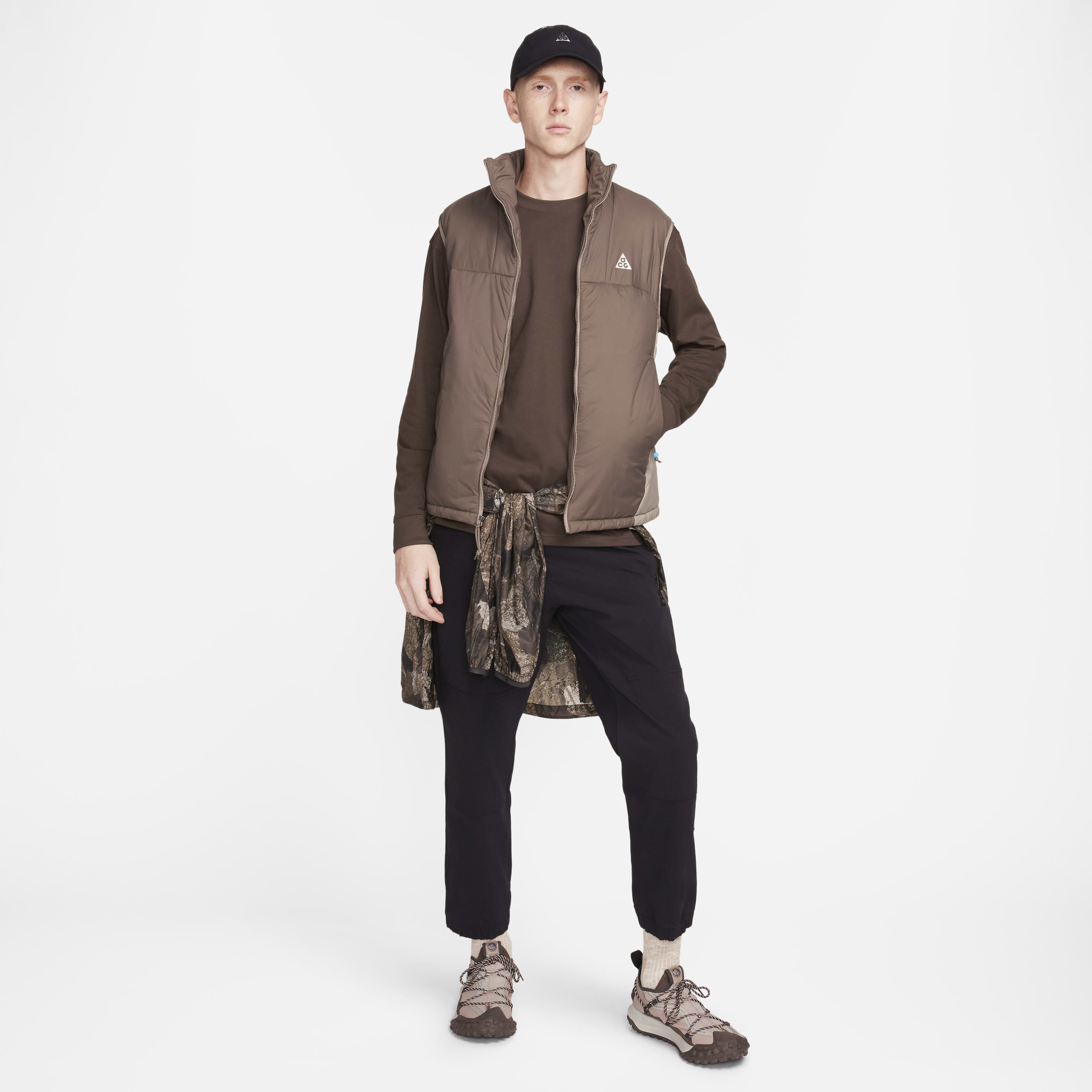 Nike ACG image number 4