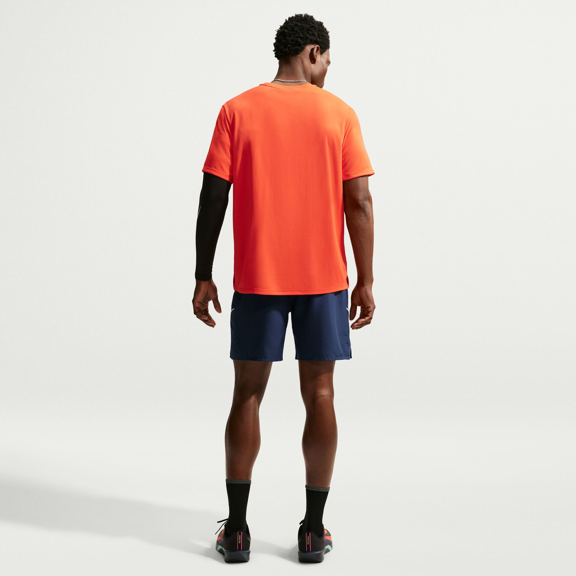 Nike Miler image number 1