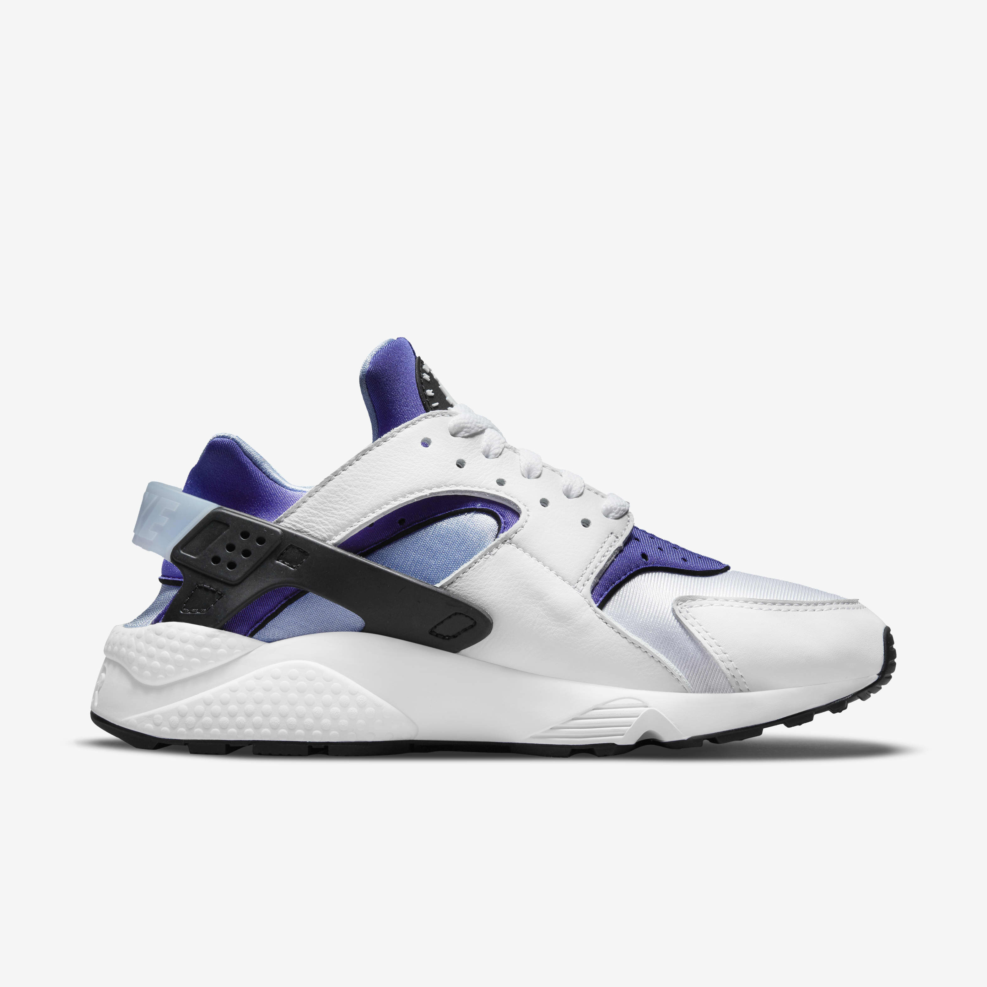 Nike Air Huarache image number 2