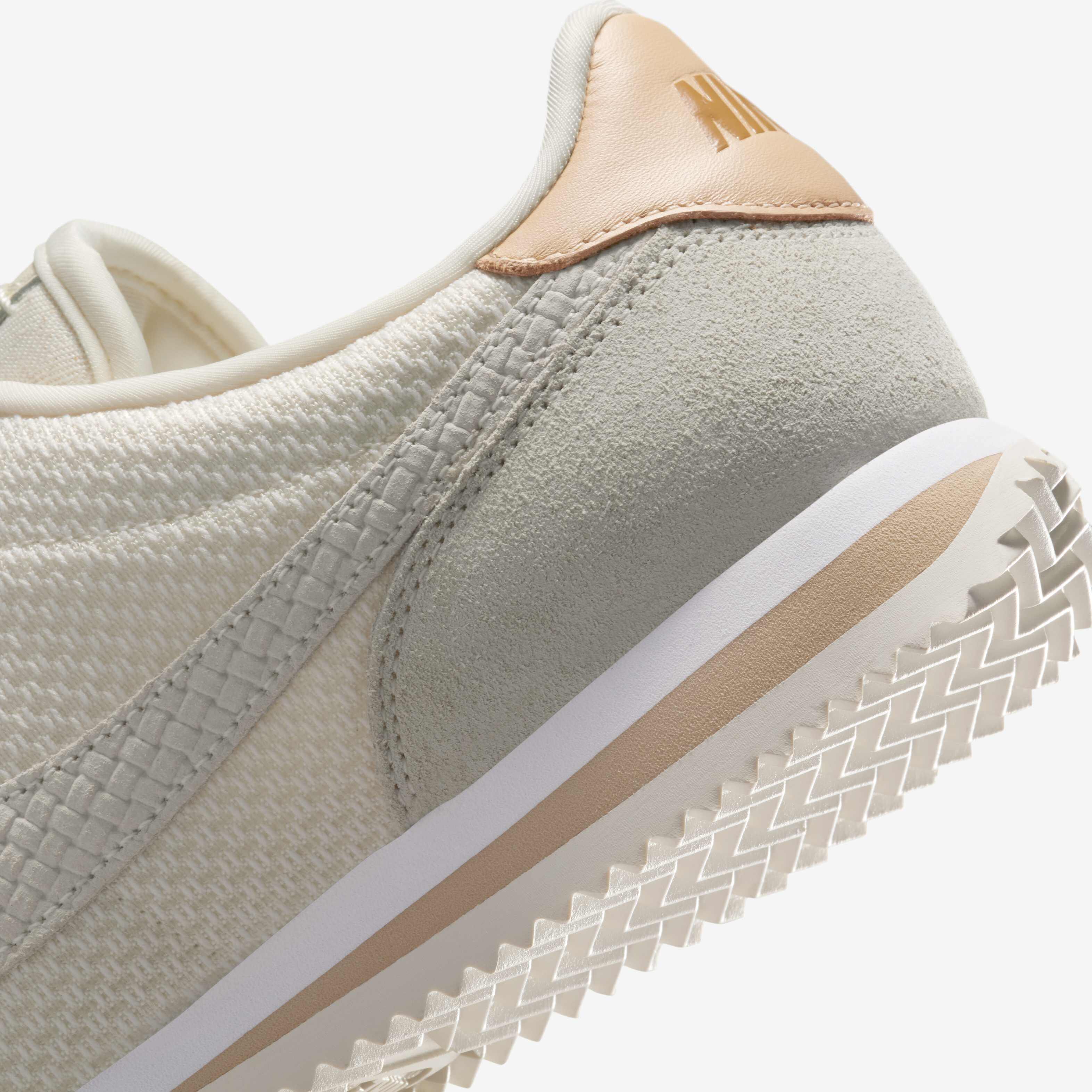 Nike Cortez image number 7