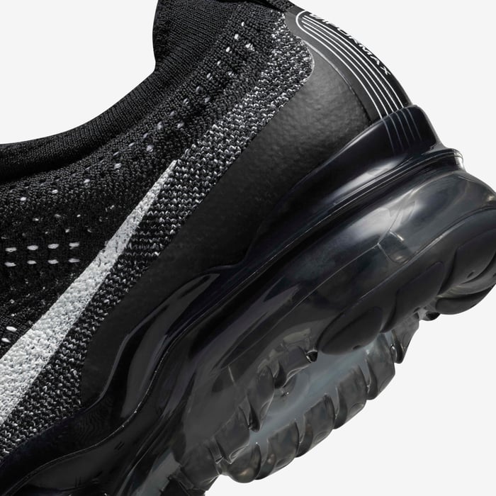 Nike Air VaporMax 2023 Flyknit image number 7 Nike Air VaporMax 2023 Flyknit image number 7