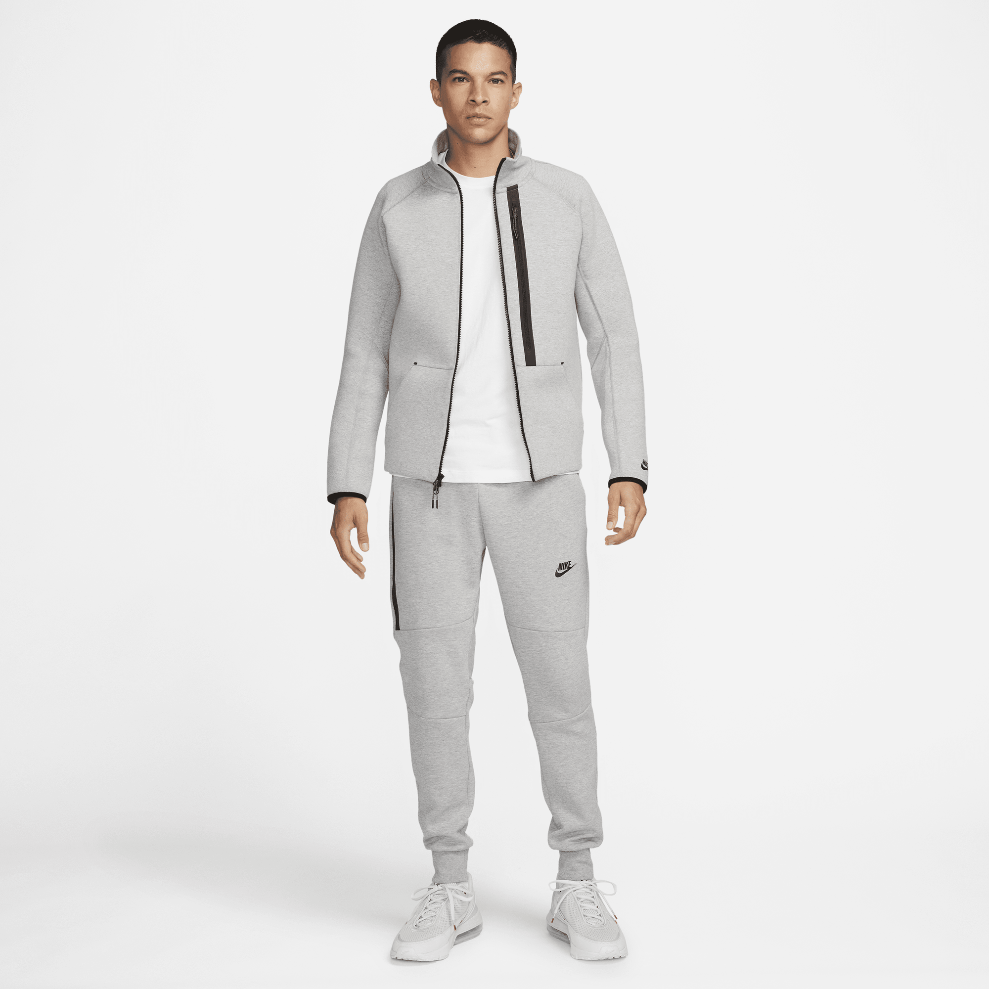 Nike tech fleece store slim