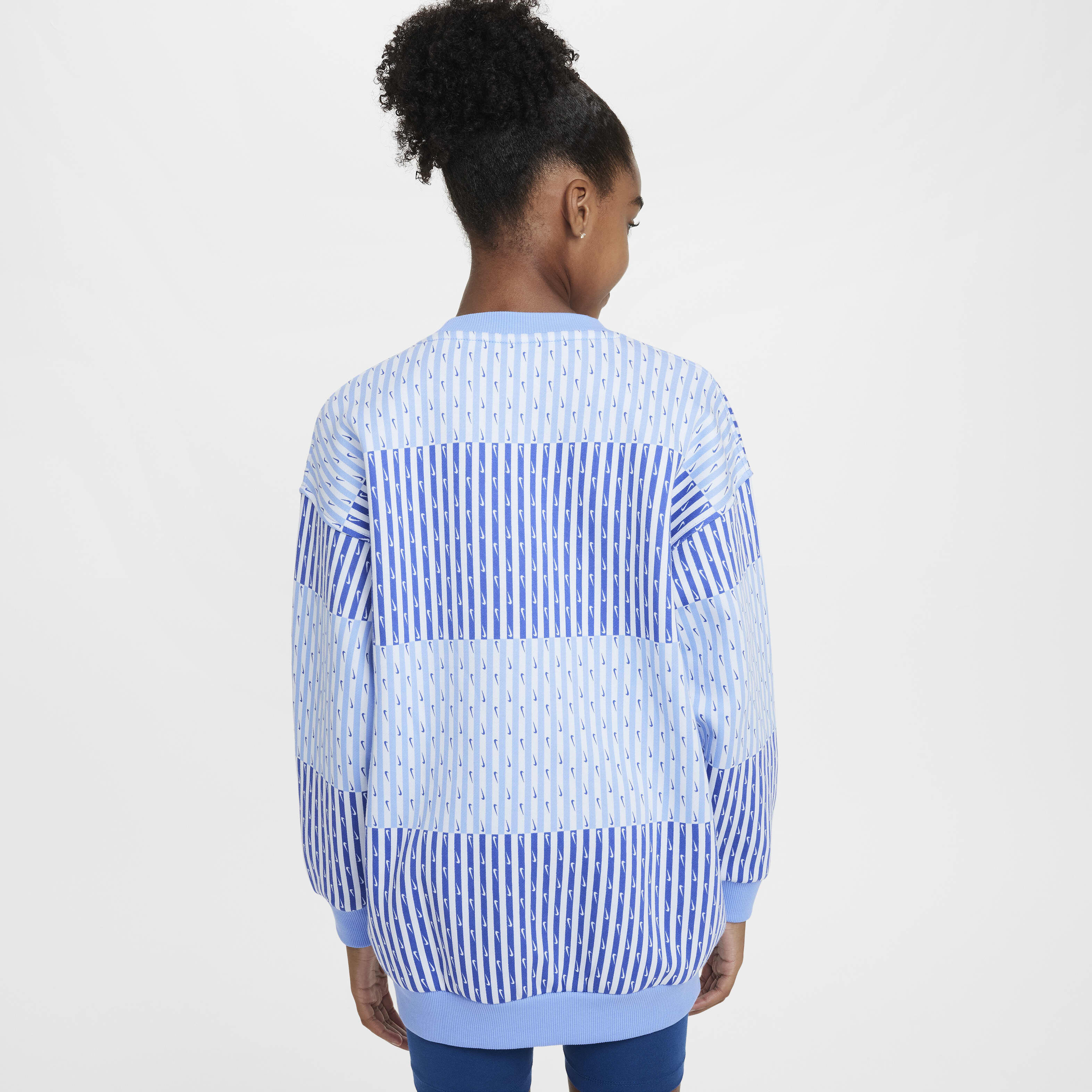 نايكي سبورتسوير كلوب فليس image number 1