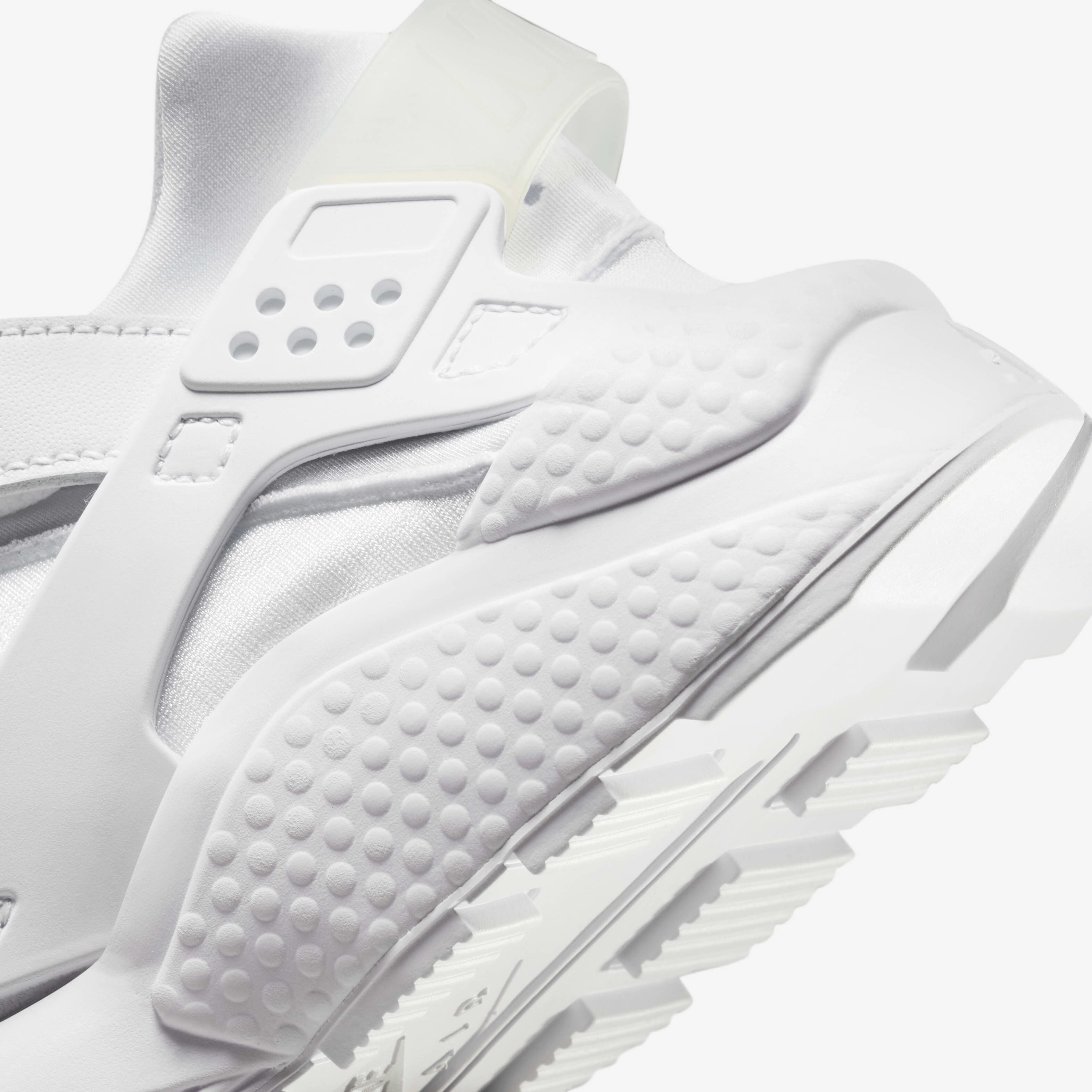 Buy Nike Air Huarache Women s Shoes Nike UAE Official