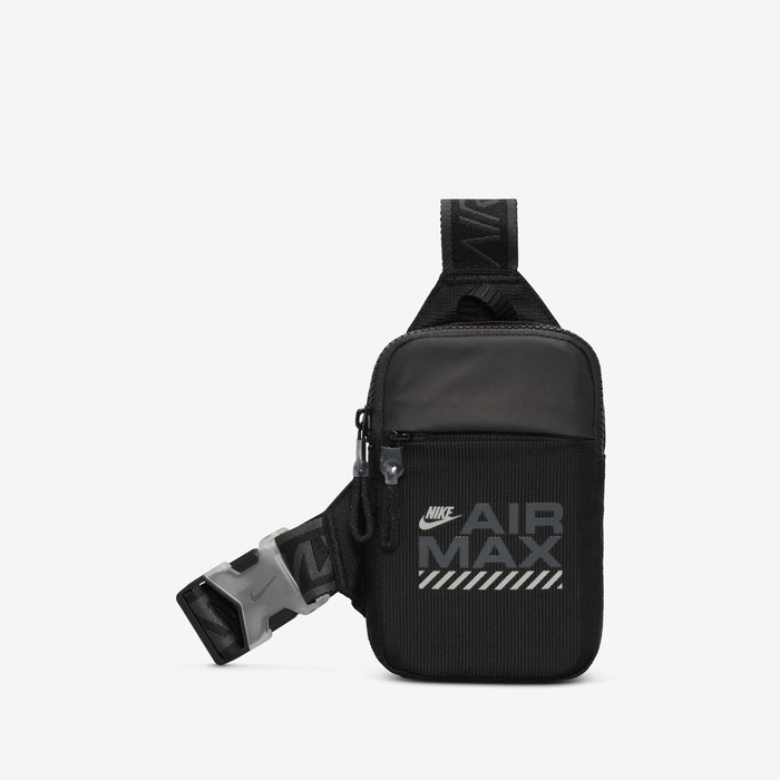 Nike Sportswear Essentials image number 1 Nike Sportswear Essentials image number 1