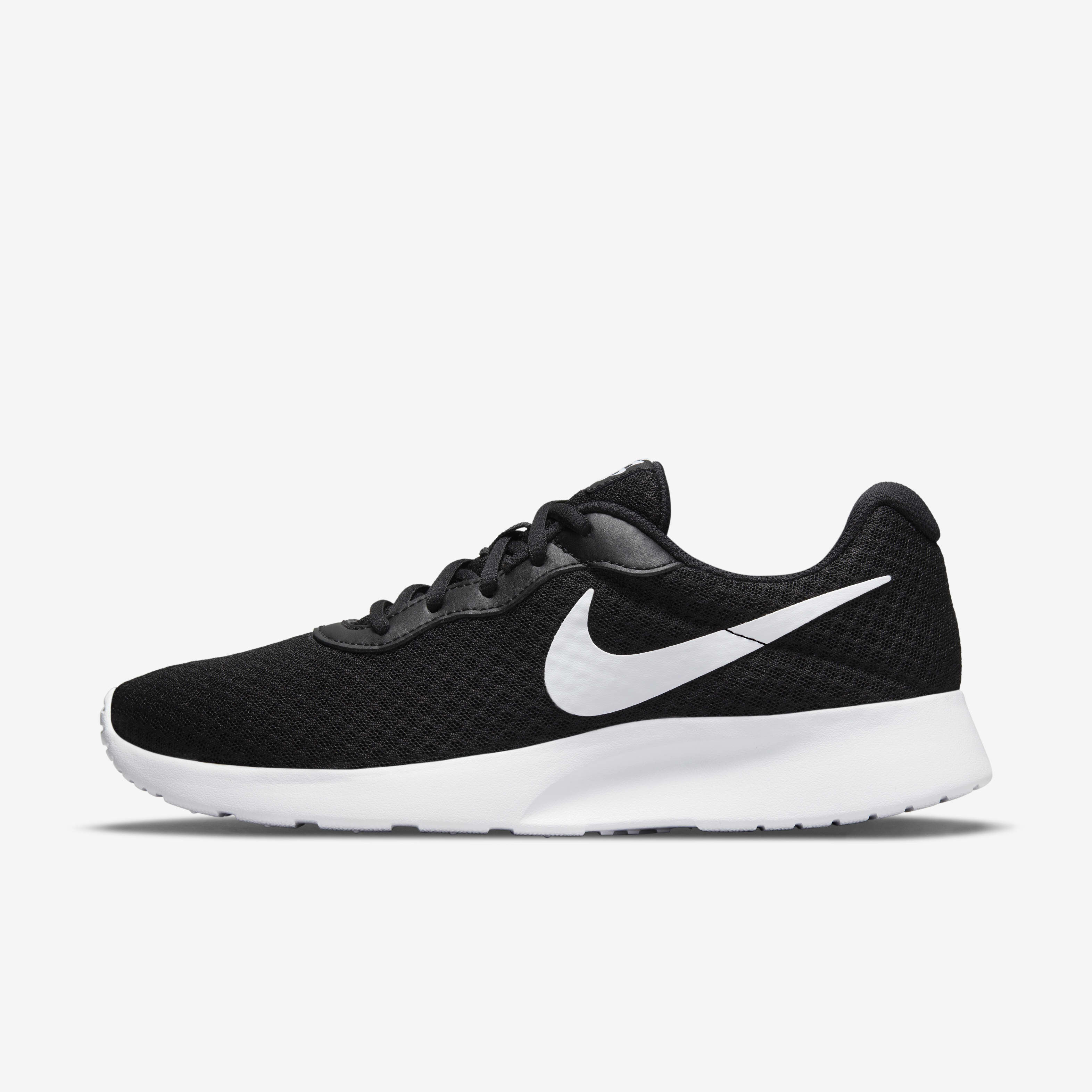 Elverys nike tanjun store