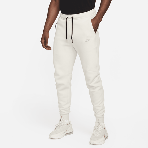 Nike UAE Shop Shoes Apparel from Nike s Official Website
