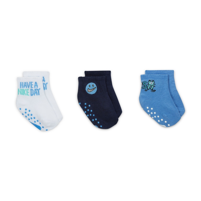 Nike "Art of Play" Gripper Ankle Socks (3 Pairs) image number 2 Nike "Art of Play" Gripper Ankle Socks (3 Pairs) image number 2