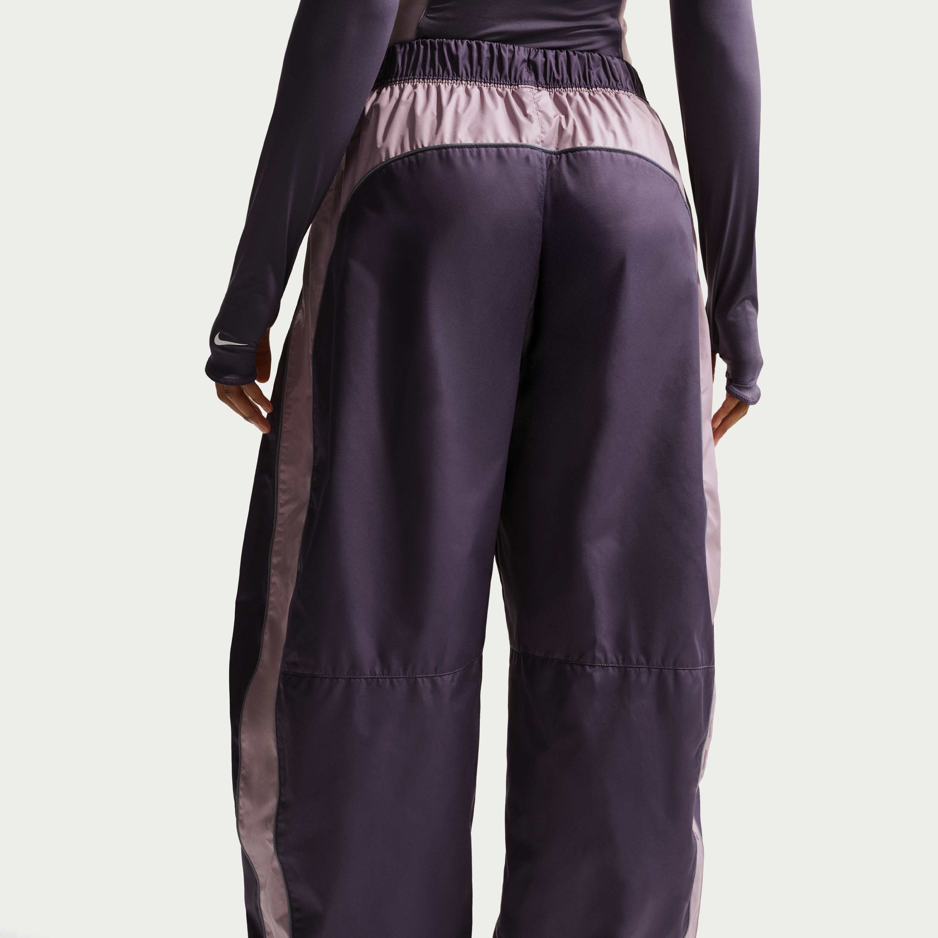 Nike Sportswear Shox image number 2