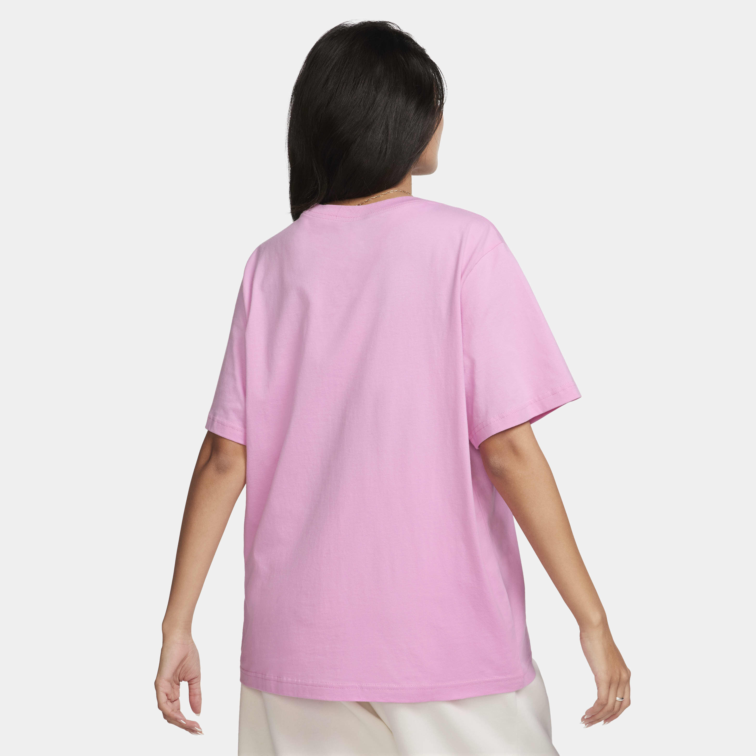 Nike Sportswear Essential image number 1