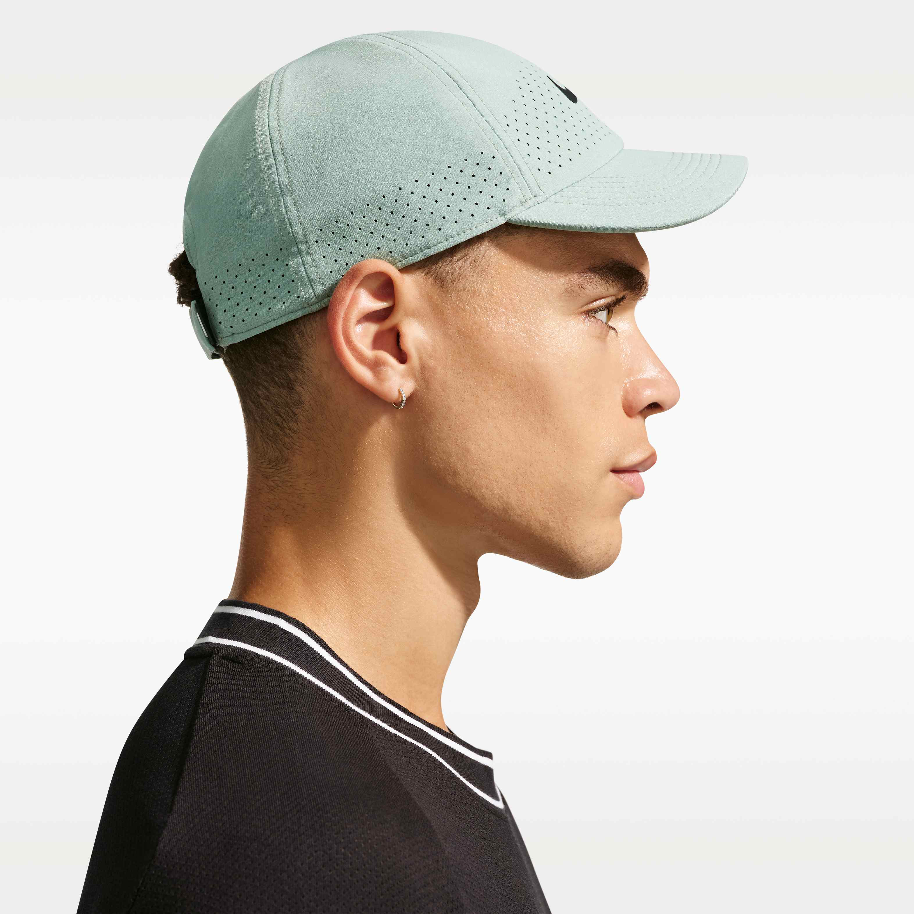 Nike Dri-FIT ADV Club image number 1