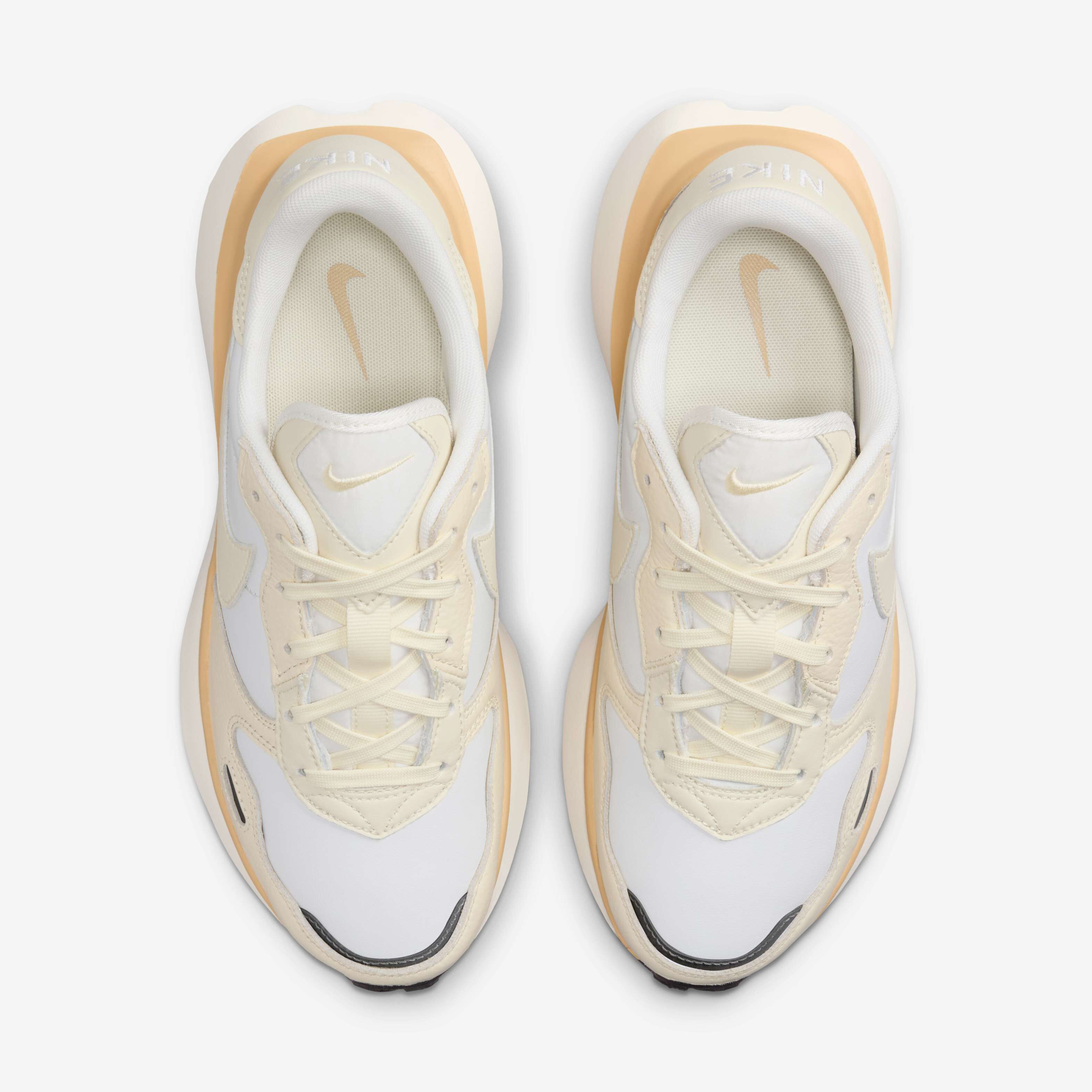 Nike Phoenix Waffle Leather image number 3