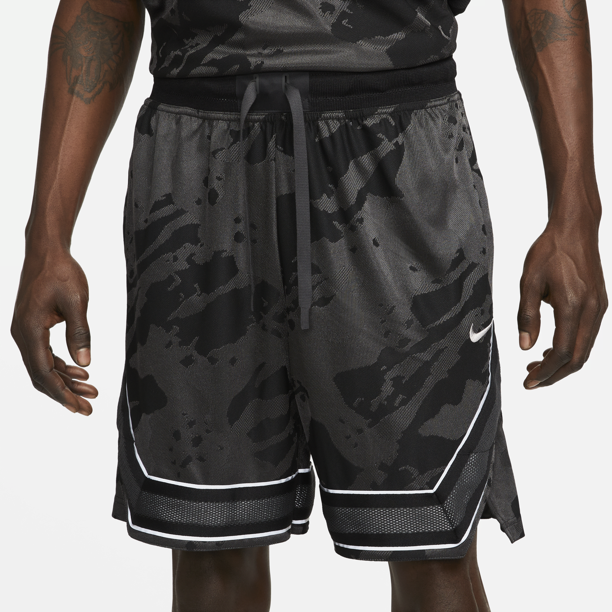 Black nike clearance basketball shorts