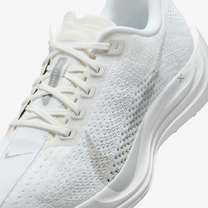 نايكي بيجاسوس بلس image number 6 نايكي بيجاسوس بلس image number 6