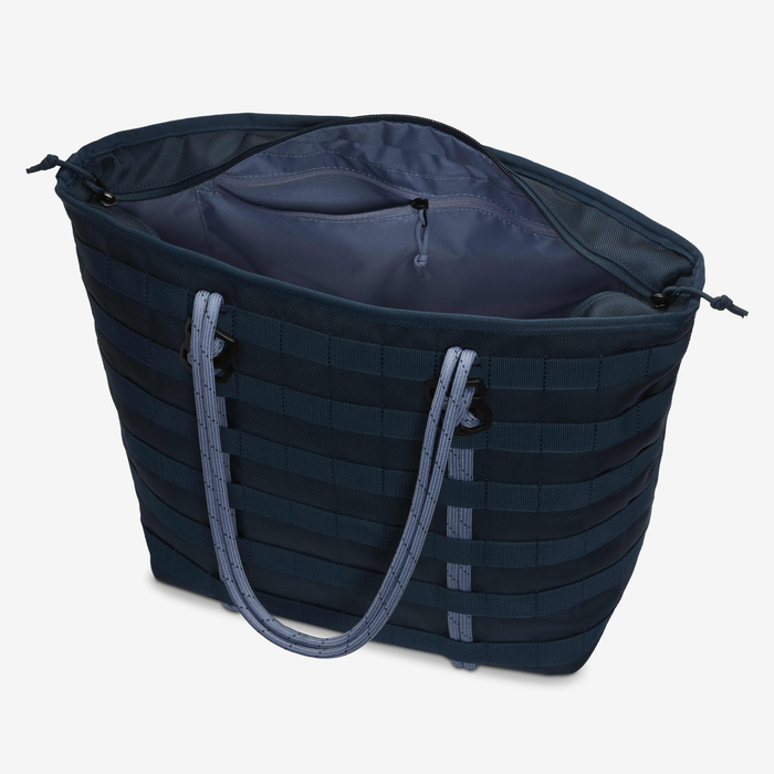 نايكي سبورتسوير image number 5 نايكي سبورتسوير image number 5