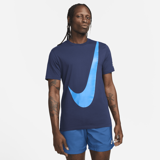 Nike t shirt shop clearance